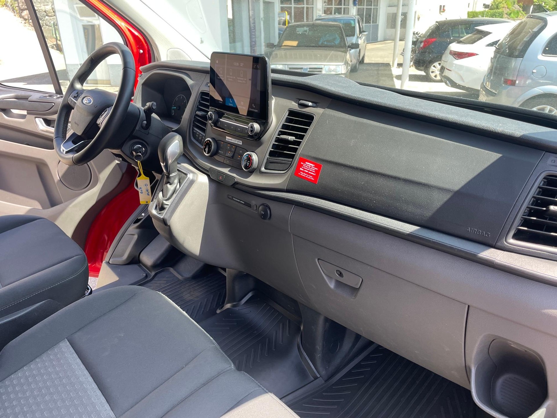 FORD Transit C Kombi 320 L1 2.0 TDCi 150 Trend-image-5
