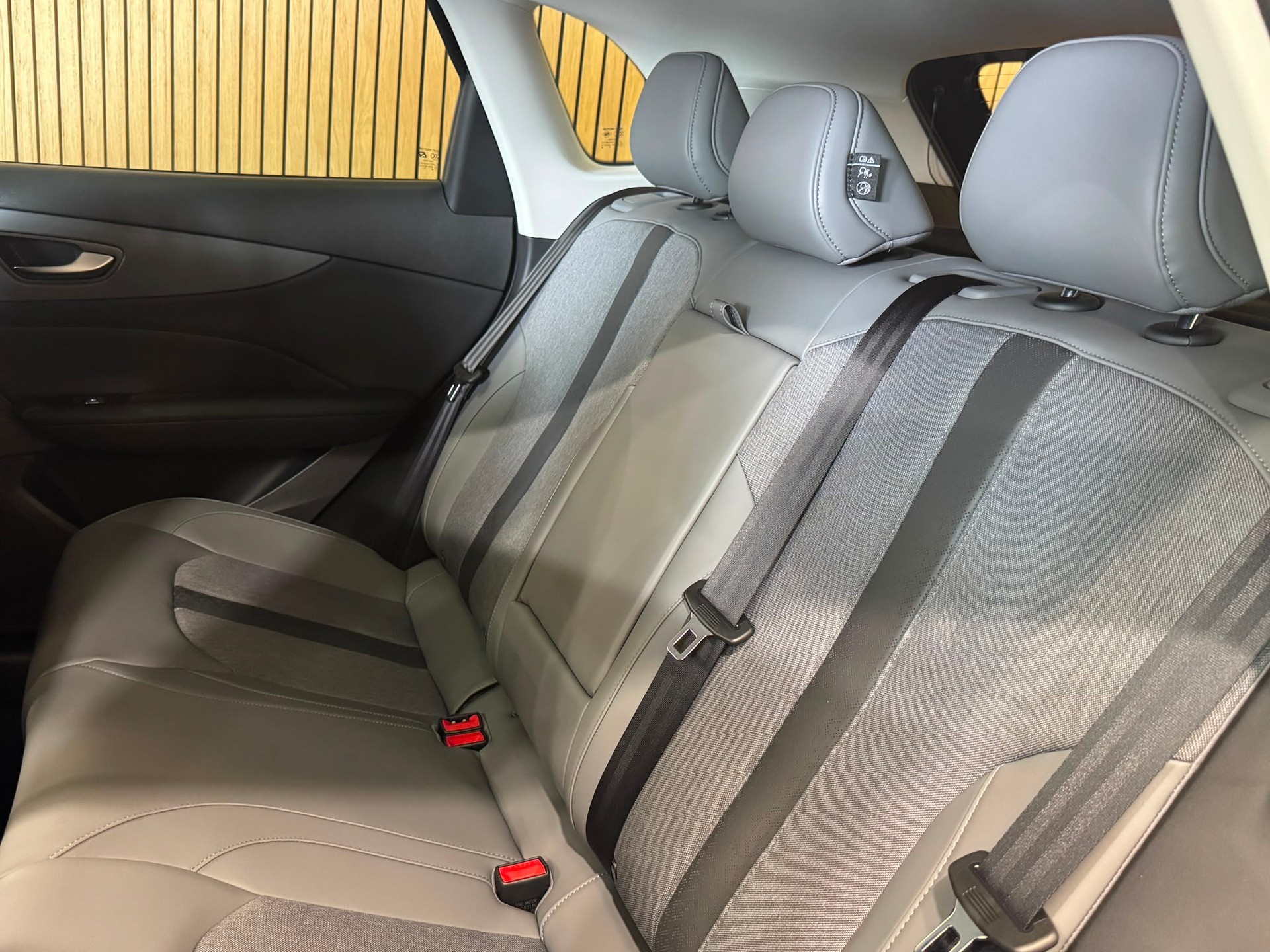 MG S5 EV 64kWh Luxury-image-25