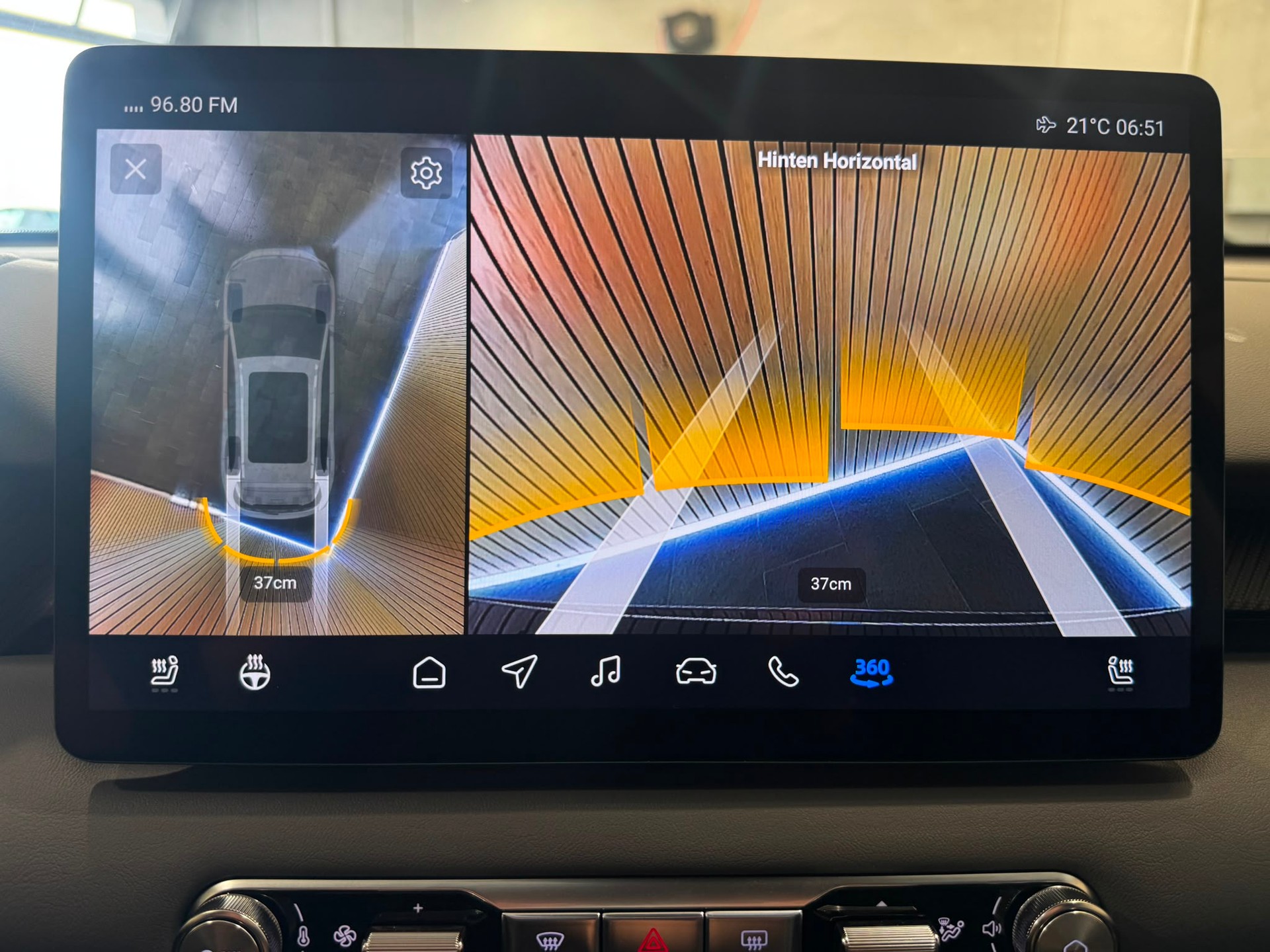 MG S5 EV 64kWh Luxury-image-23