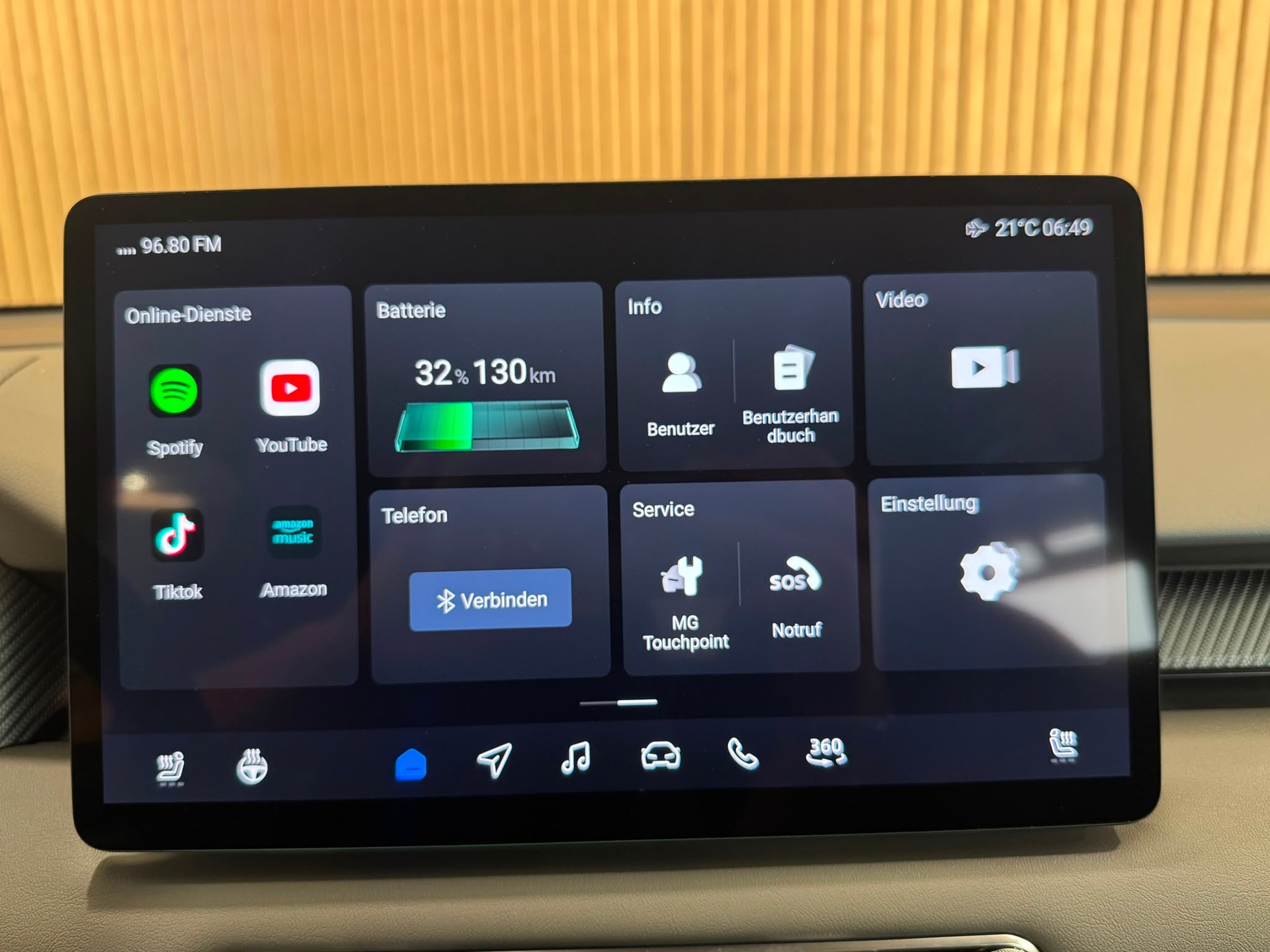 MG S5 EV 64kWh Luxury-image-22