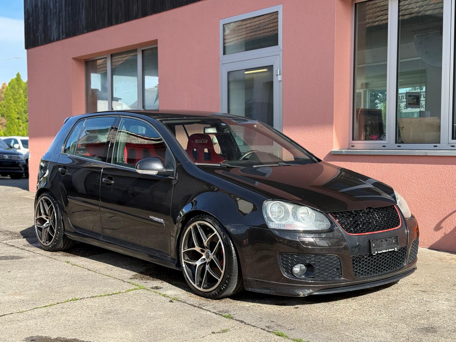 VW Golf 2.0 TFSI GTI Edition 30-image-0