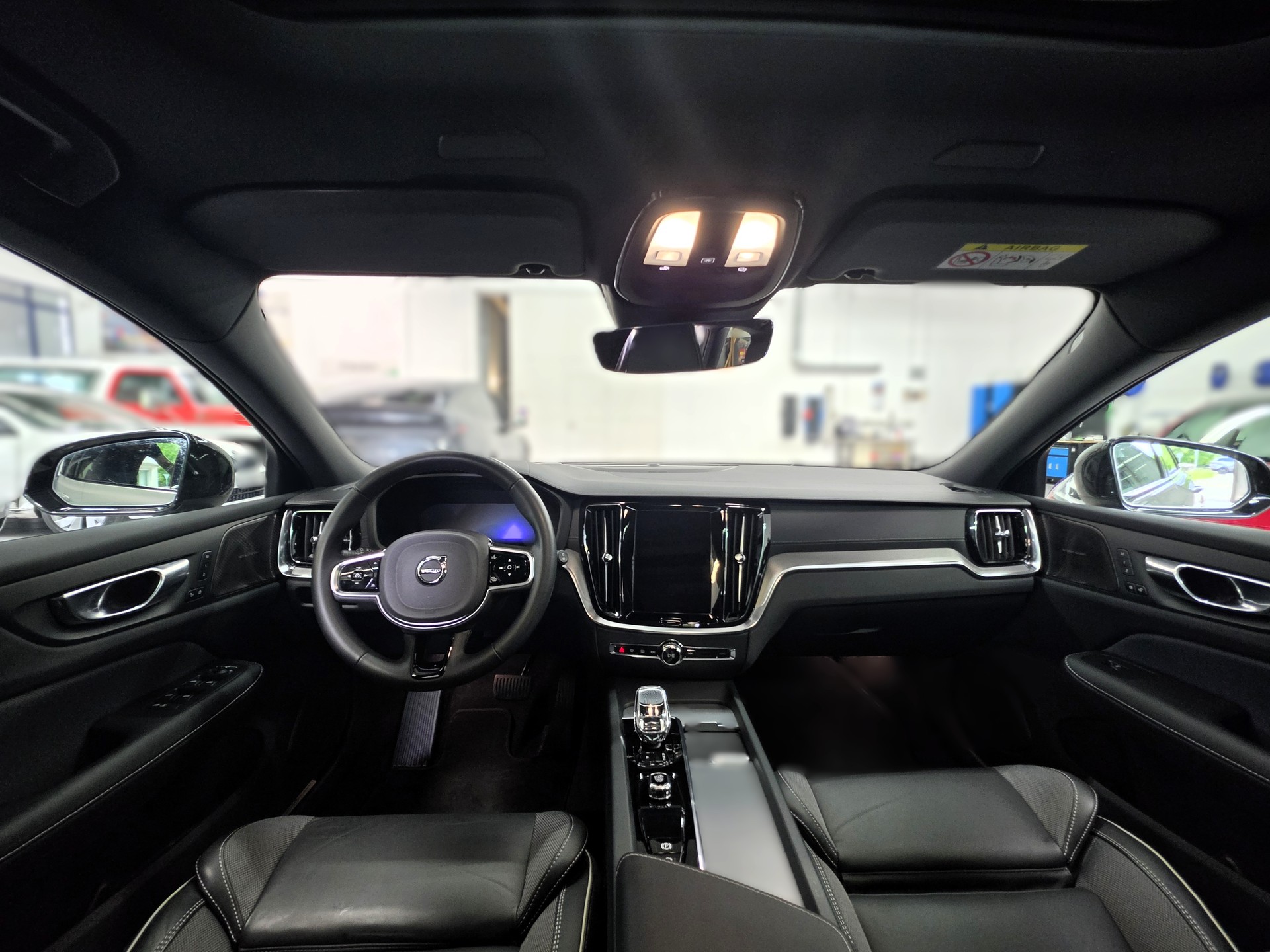 VOLVO V60 B4 Benzin Mild Hybrid Ultra Dark DCT-image-10