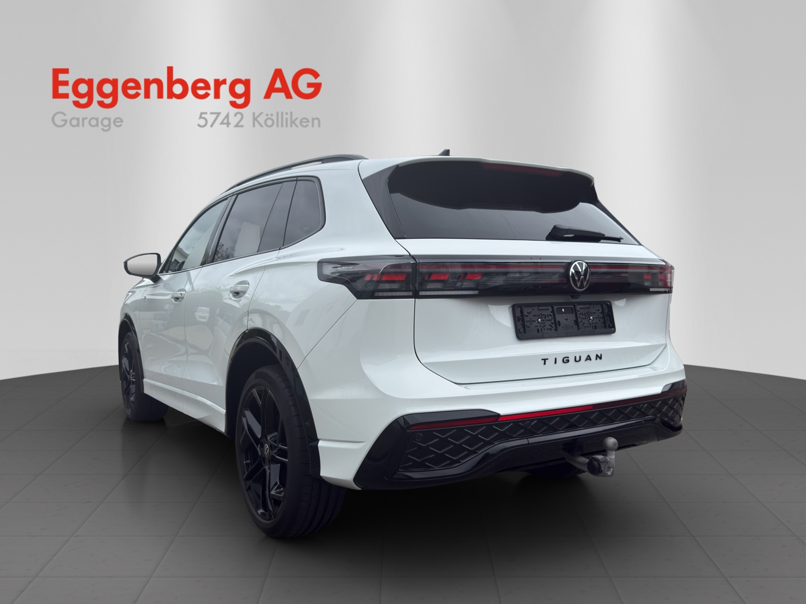 VW Tiguan 2.0 TSI DSG R-Line 4Motion, Pure White, 8-fach bereift-image-2