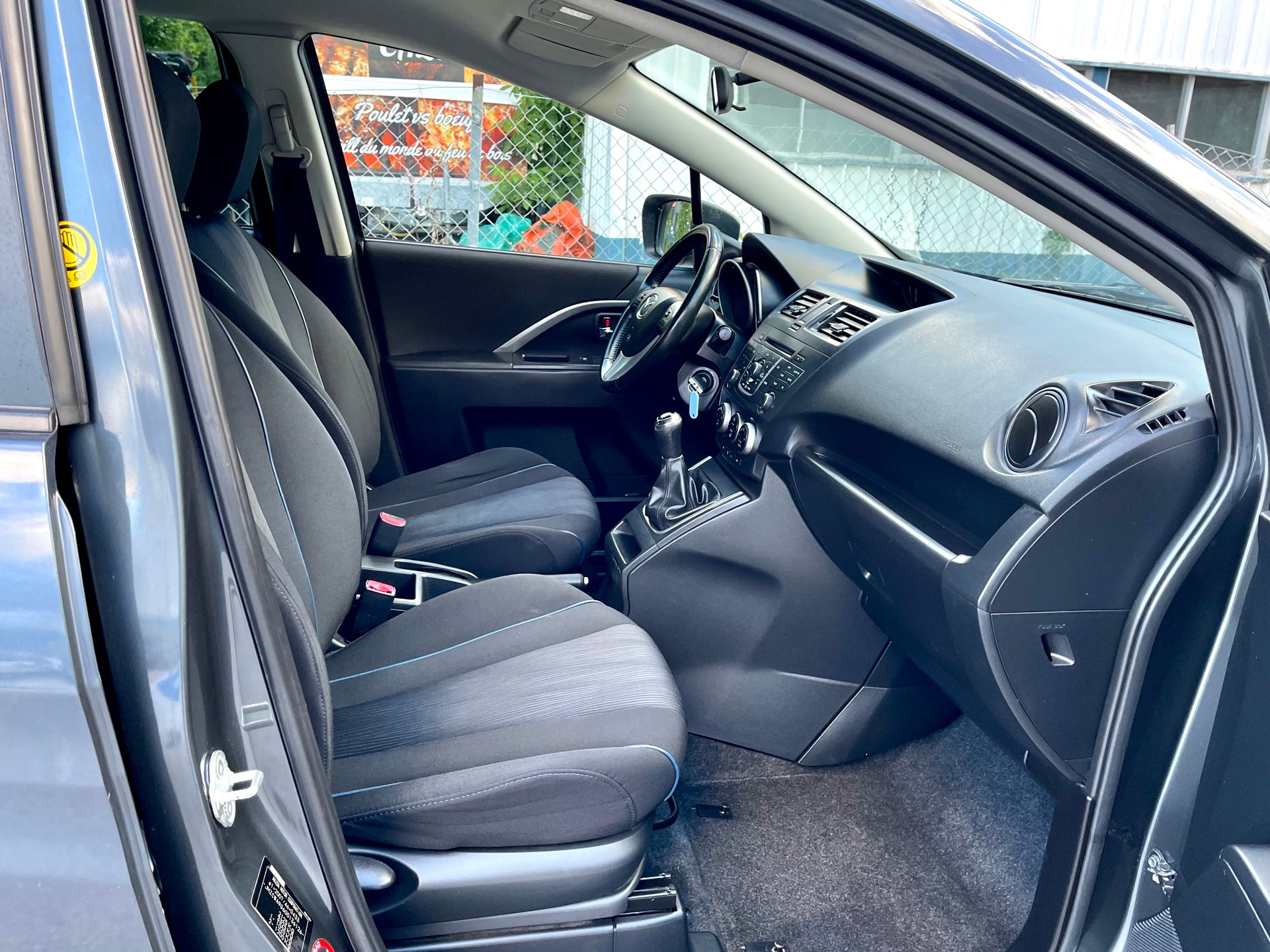 MAZDA 5 2.0 16V Sport-image-29