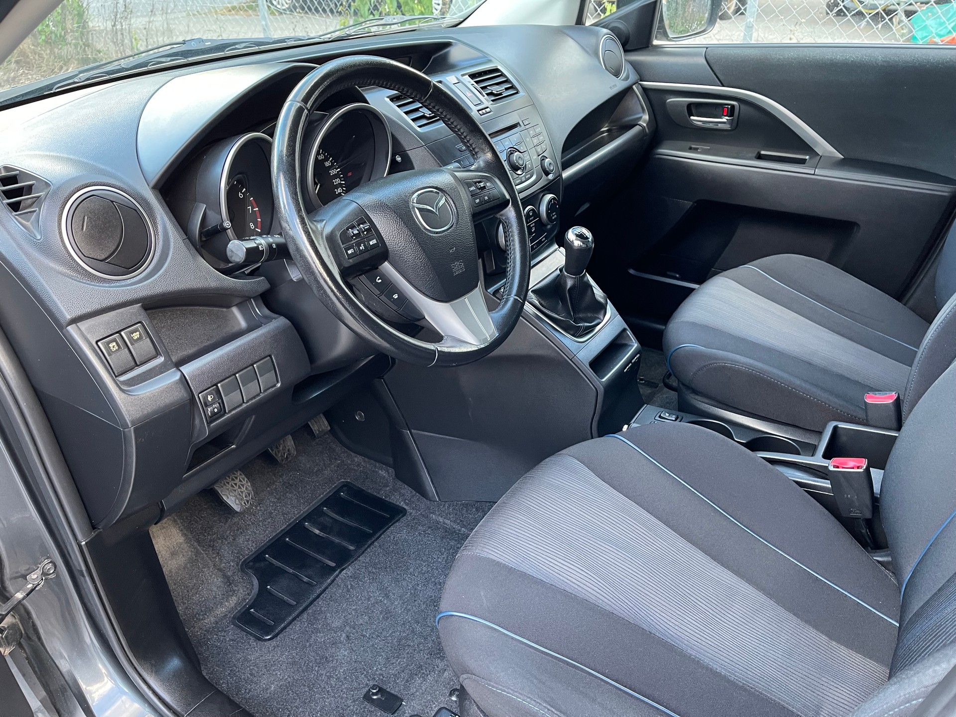 MAZDA 5 2.0 16V Sport-image-23
