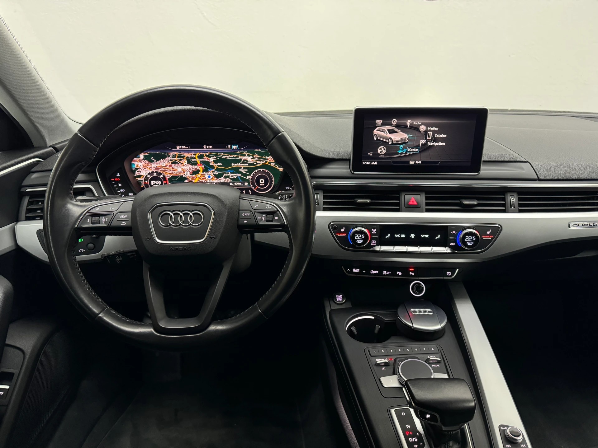 AUDI A4 Avant 2.0 TDI quattro S-tronic-image-8