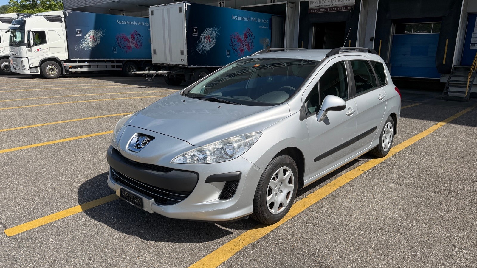 PEUGEOT 308 SW 1.6 HDI-image-0
