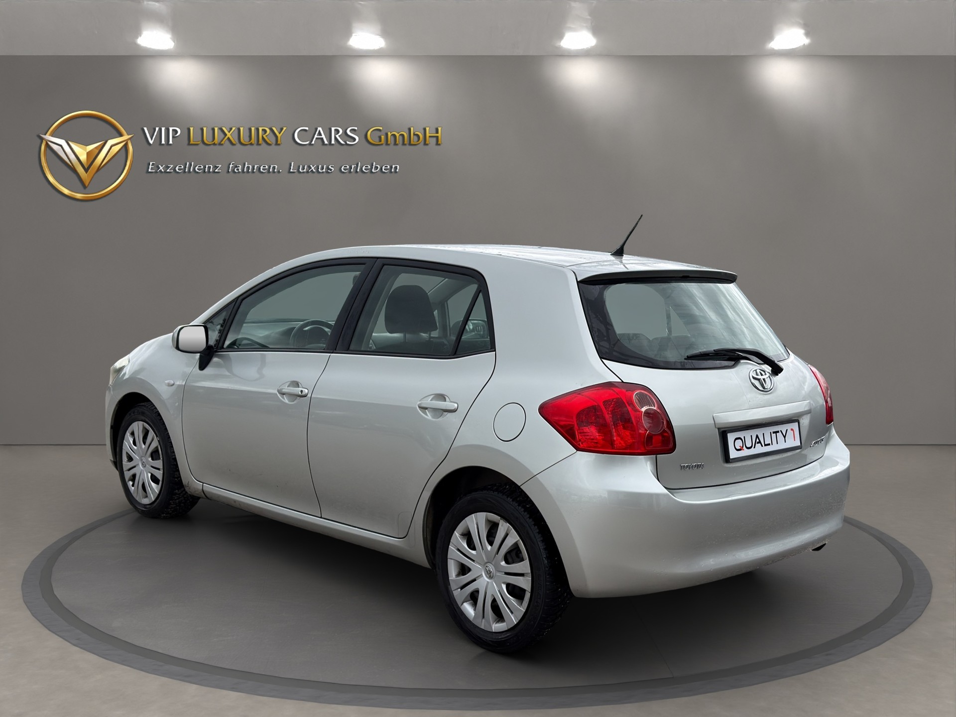 TOYOTA Auris 1.6 Linea Luna-image-6