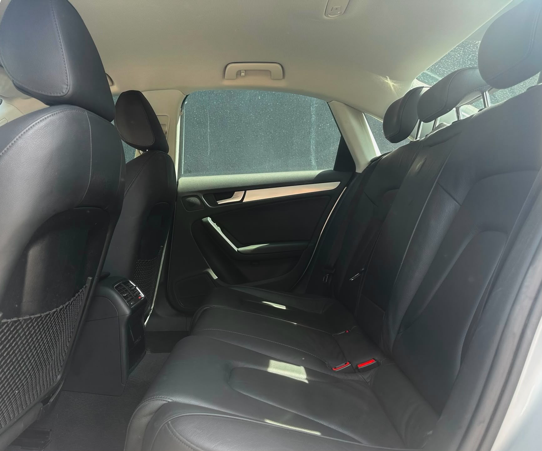 AUDI A4 Limousine 3.2 FSI quattro tiptronic-image-10