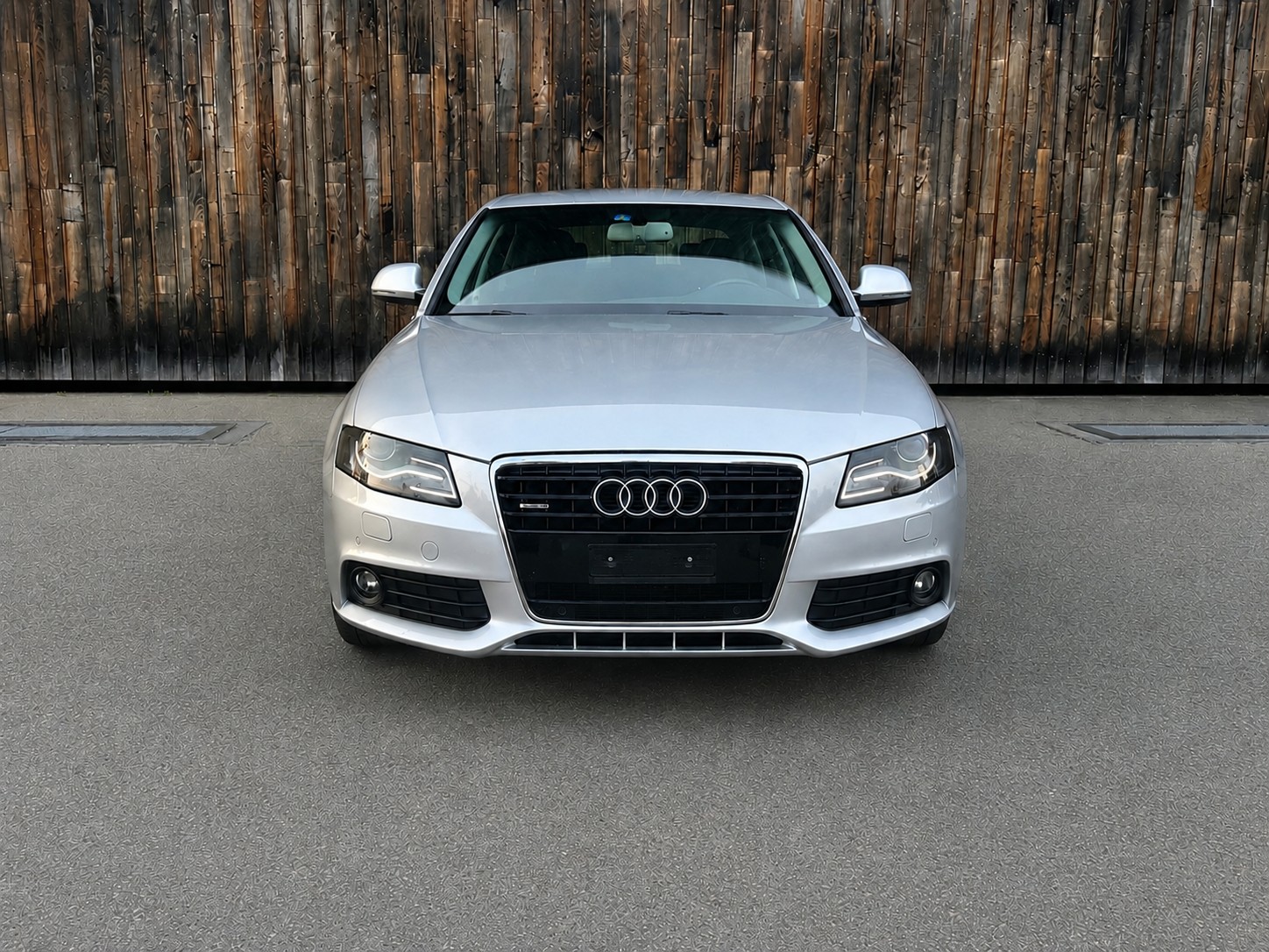 AUDI A4 Limousine 3.2 FSI quattro tiptronic-image-7