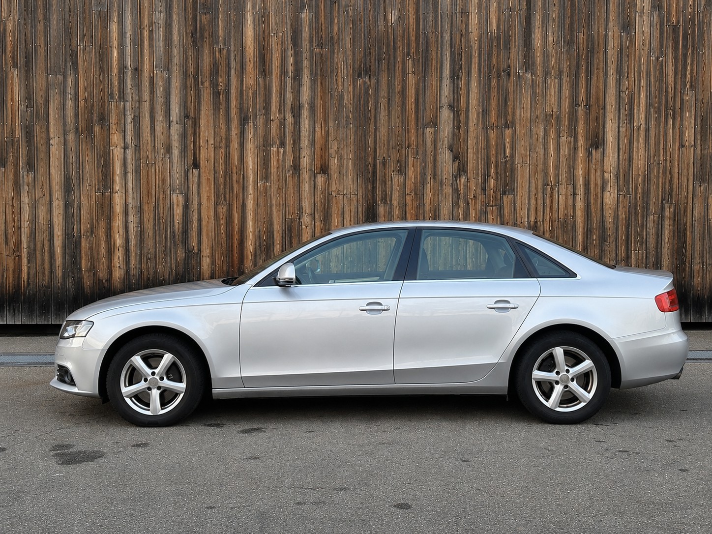 AUDI A4 Limousine 3.2 FSI quattro tiptronic-showroom-element-1