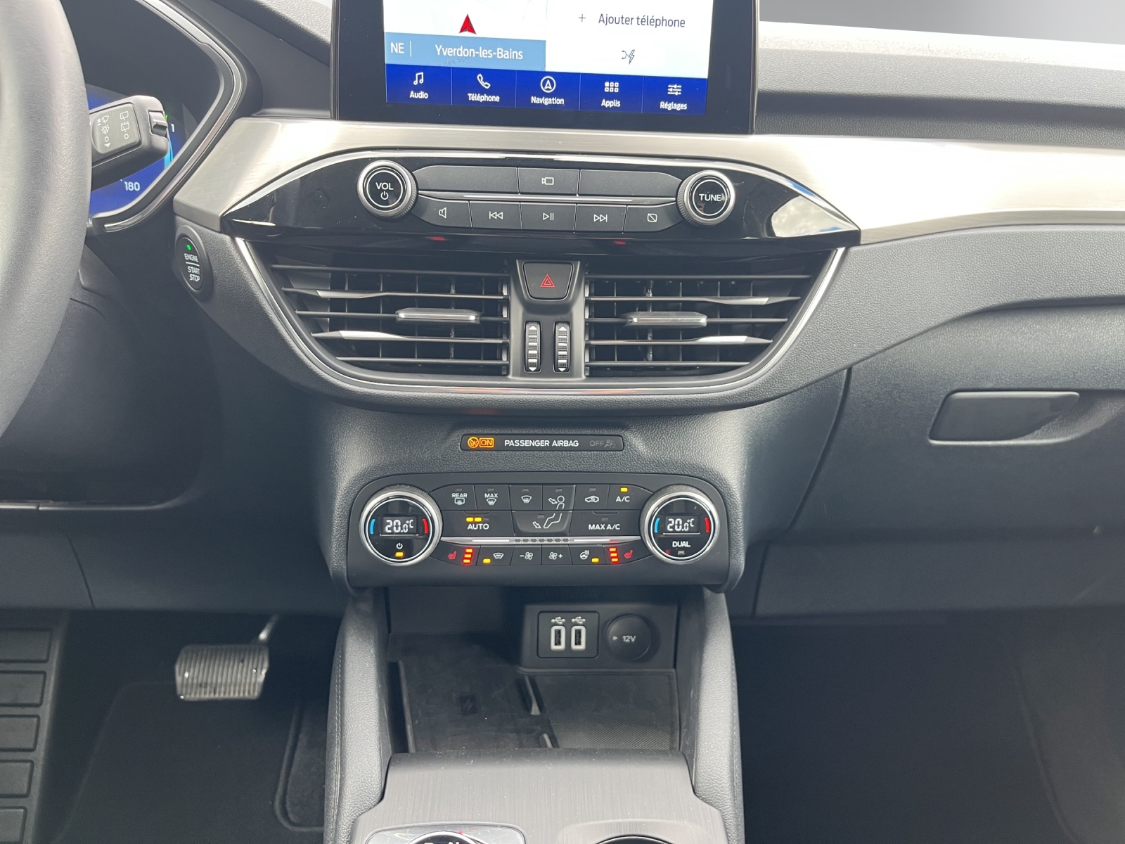 FORD Kuga 2.5 FHEV Titanium X 4WD-image-14