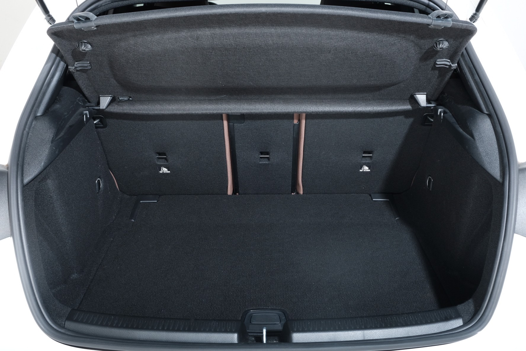 MERCEDES-BENZ A 250 4Matic AMG Line 4Matic 7G-DCT-image-13