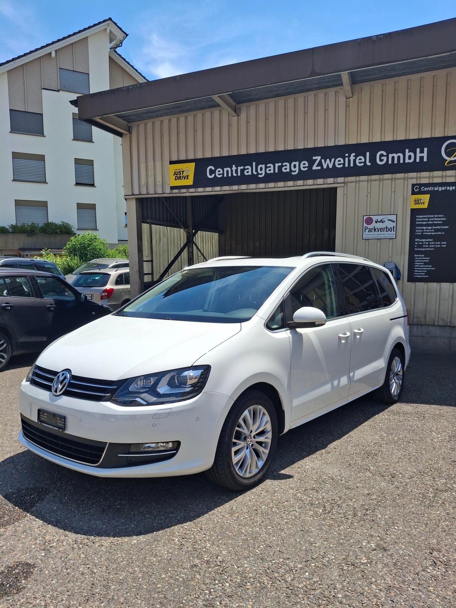 VW Sharan 2.0 TSI Highline DSG-image-0