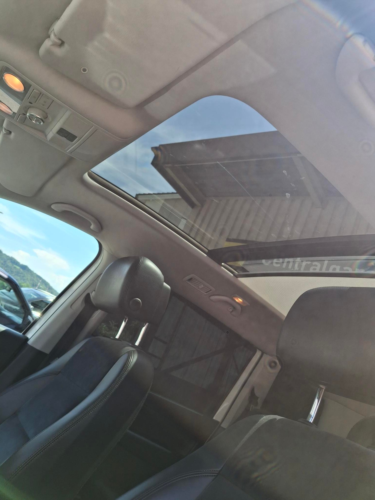 VW Sharan 2.0 TSI Highline DSG-image-13