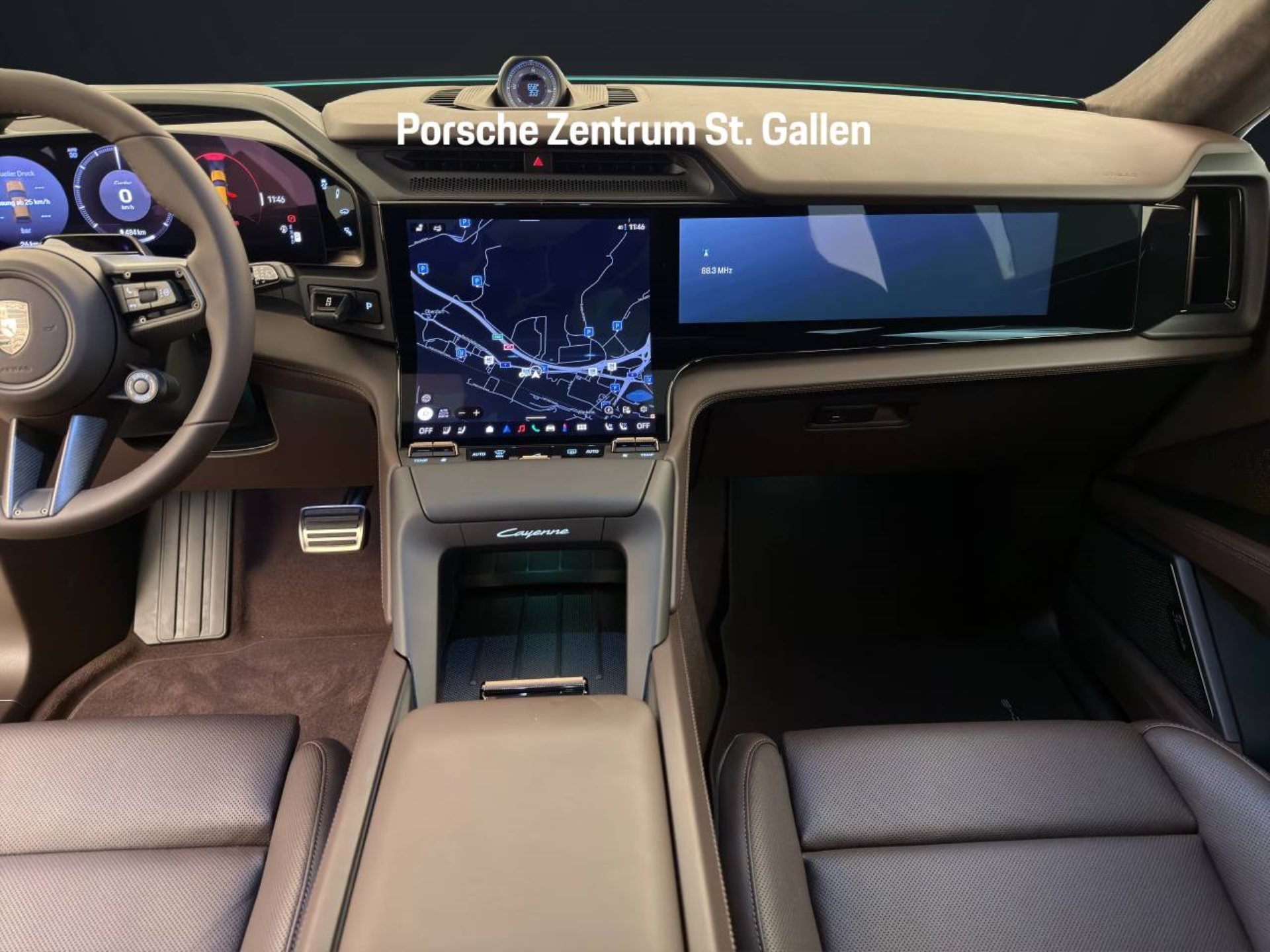 PORSCHE Cayenne Turbo Electric-image-16
