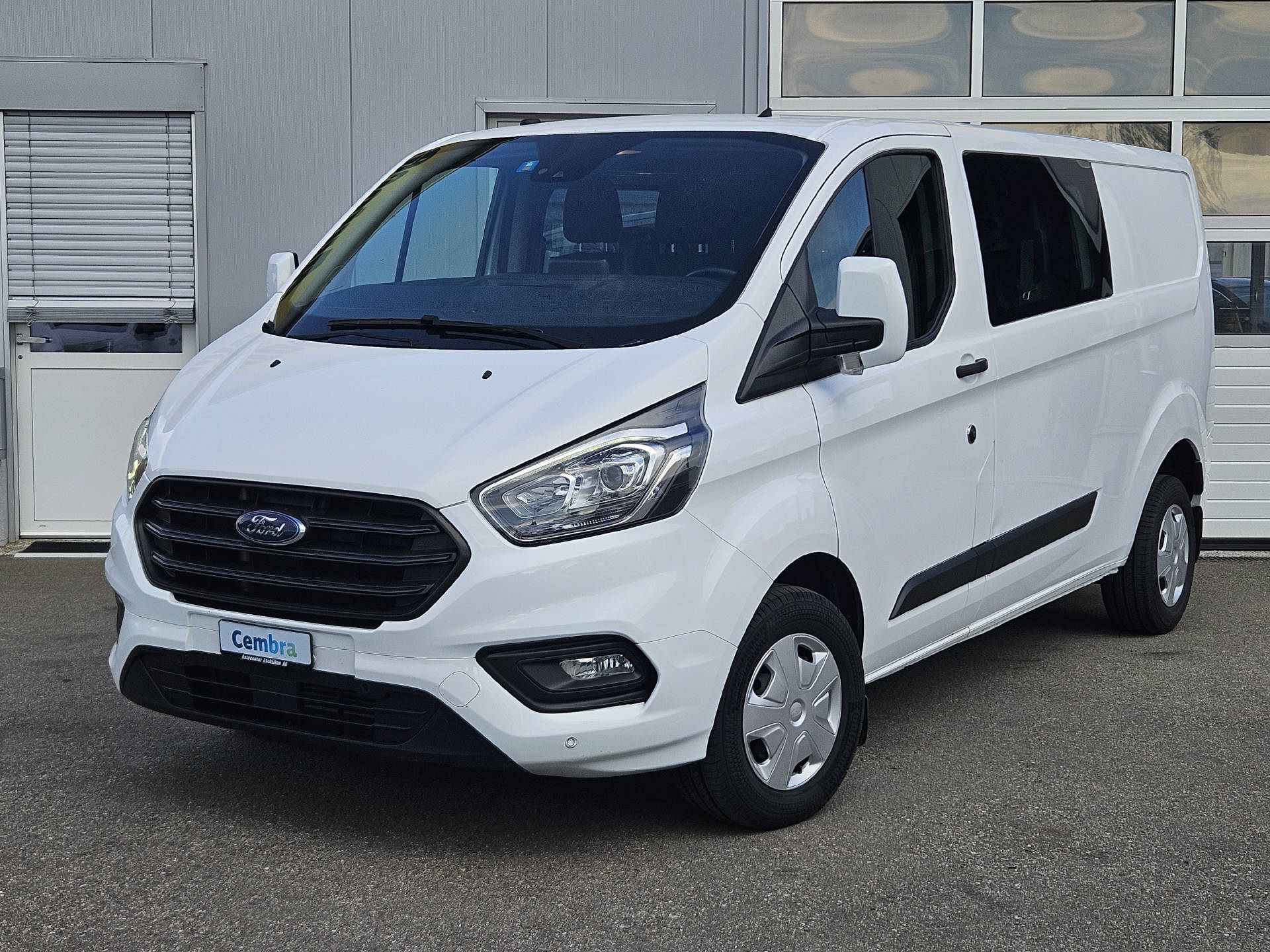 FORD Transit Custom Van 300 L2 2.0 TDCi 130 Trend-image-1