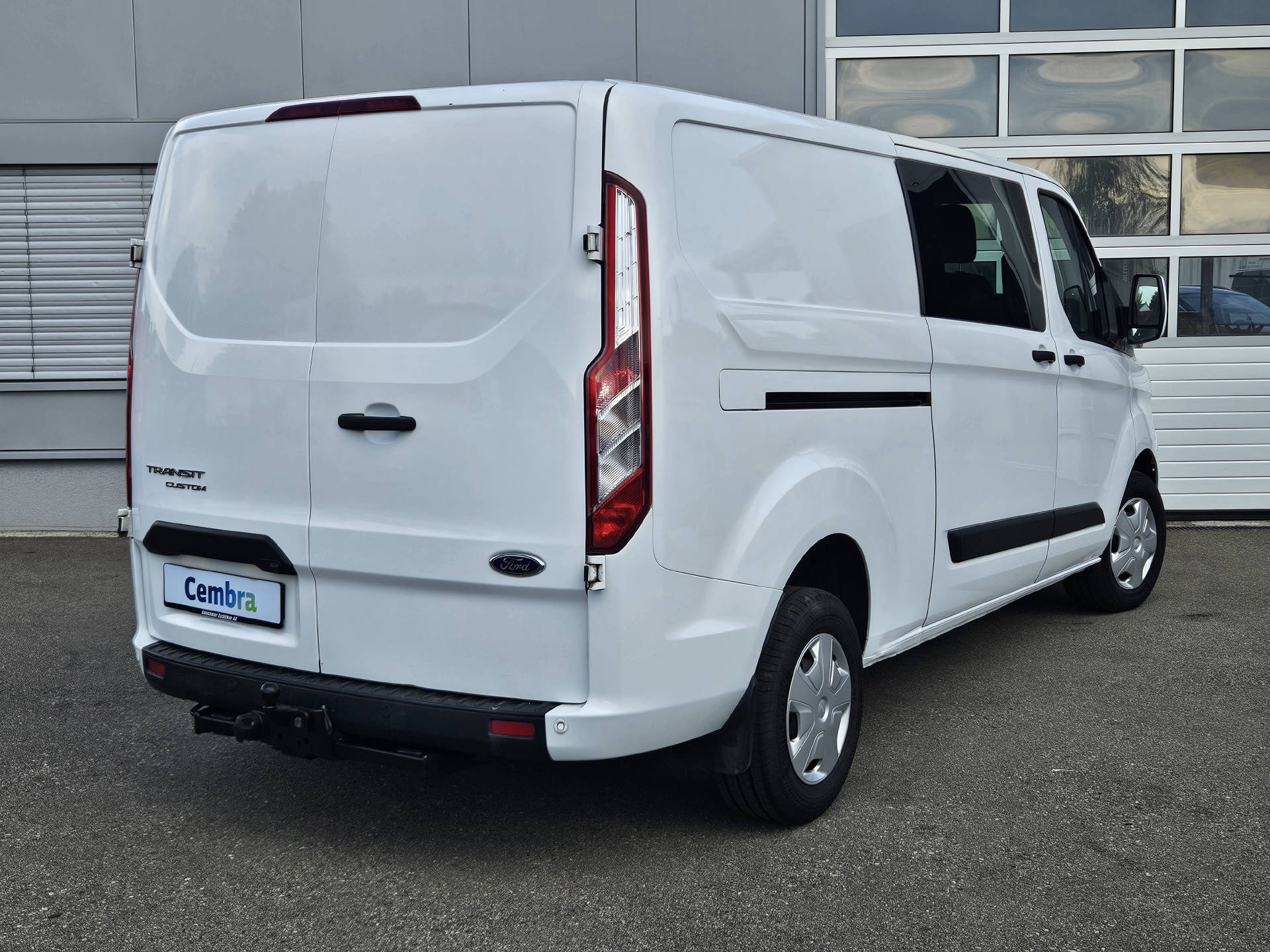 FORD Transit Custom Van 300 L2 2.0 TDCi 130 Trend-image-5