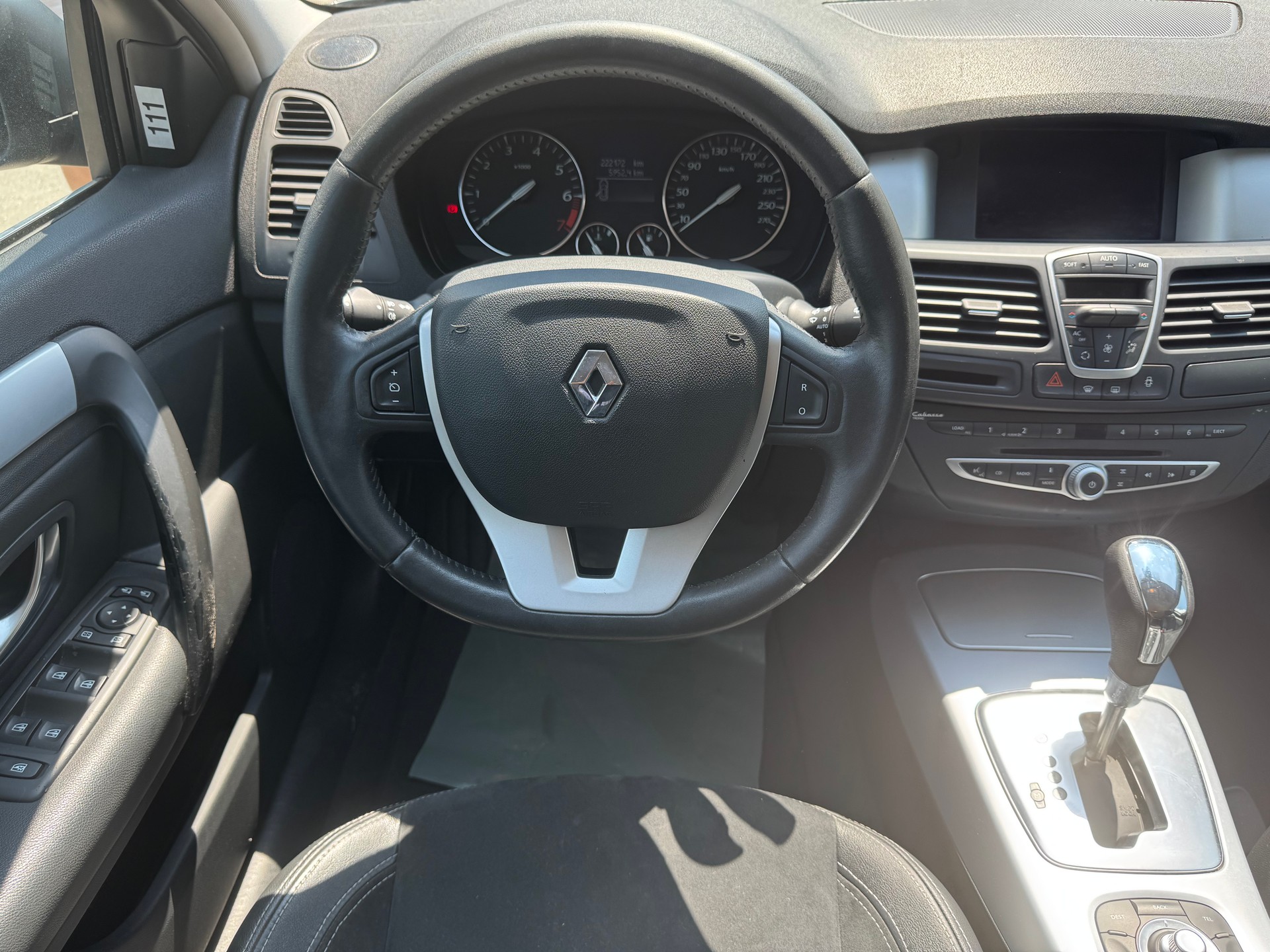 RENAULT Laguna Grandtour 2.0 16V T Dynamique Automatic-image-12