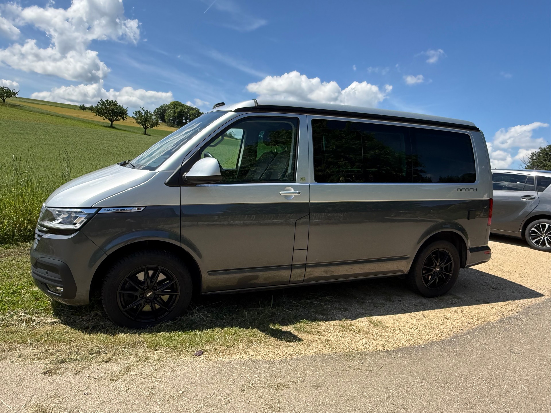 VW 2.0 TDI 204 Liberty Edition DSG 4m-image-1