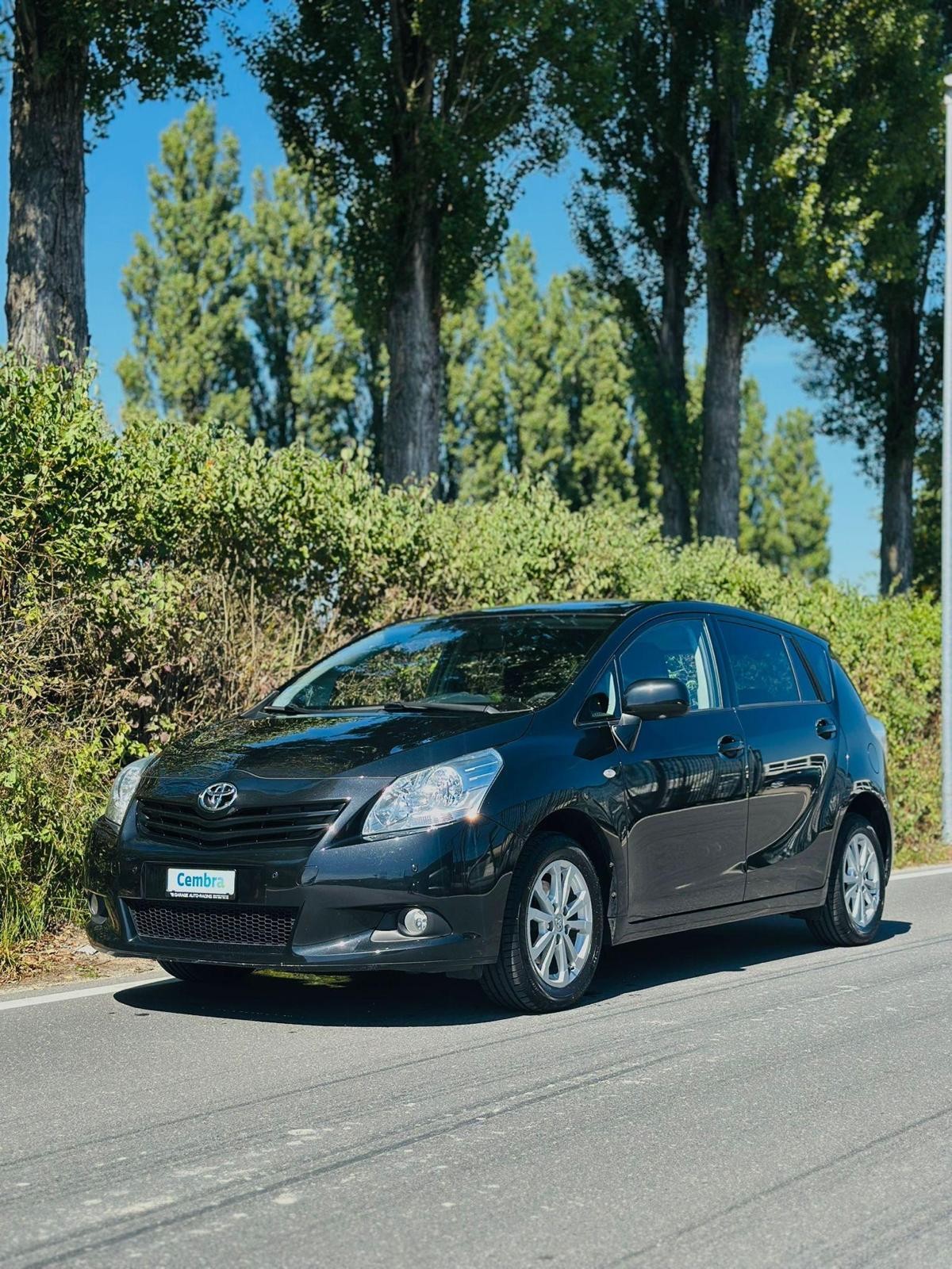 TOYOTA Verso 1.8 Family-image-3