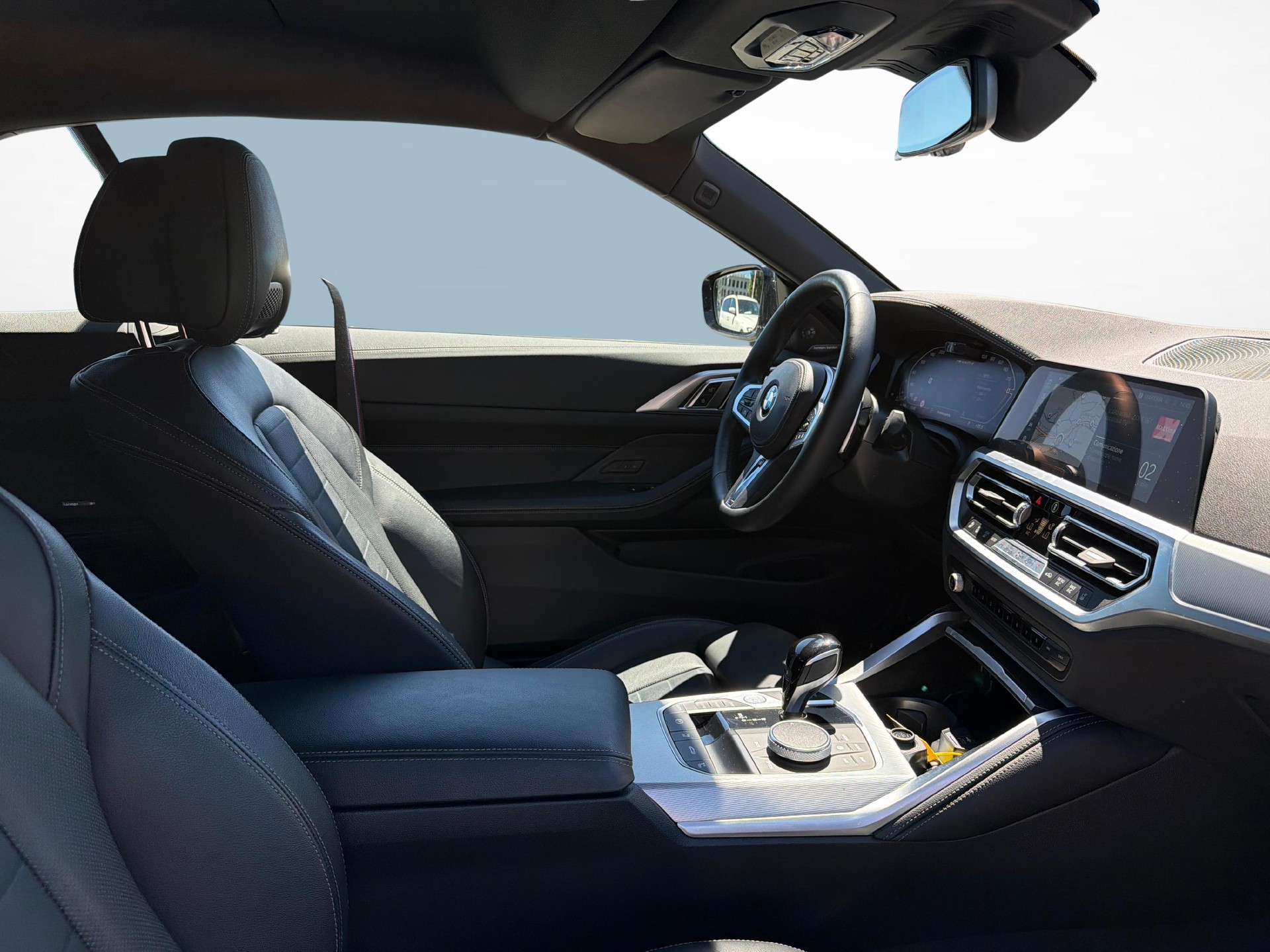 BMW M440d xDrive SAG Cabrio-image-18