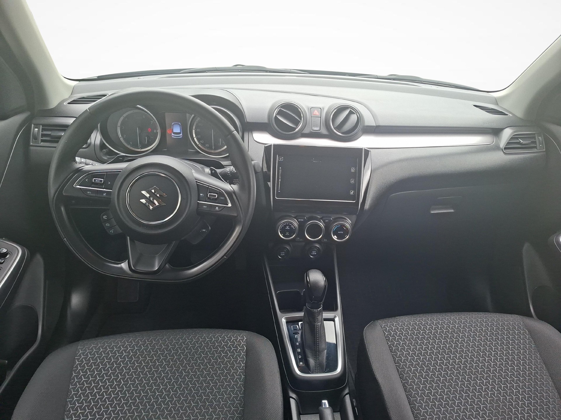 SUZUKI Swift 1.2 Compact Top Hybrid Automat-image-8