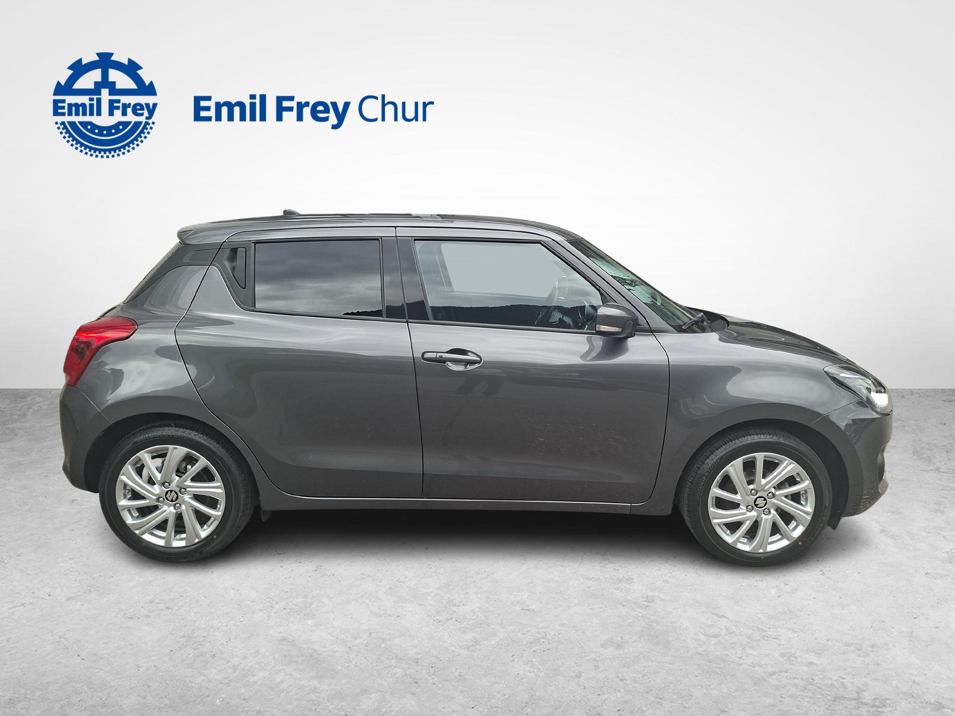 SUZUKI Swift 1.2 Compact Top Hybrid Automat-image-5