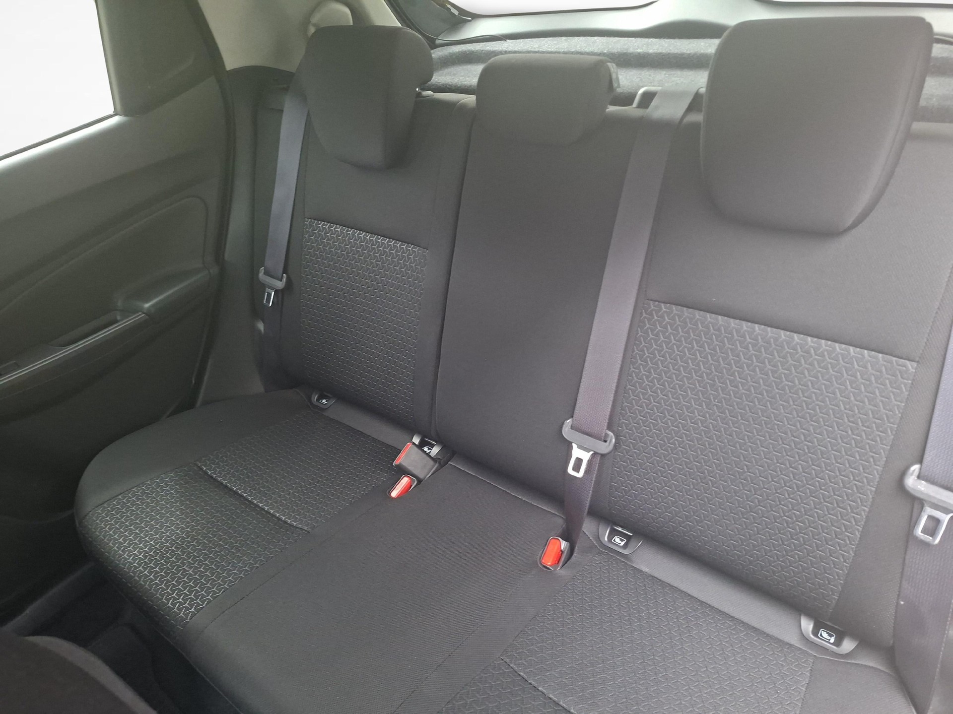 SUZUKI Swift 1.2 Compact Top Hybrid Automat-image-10