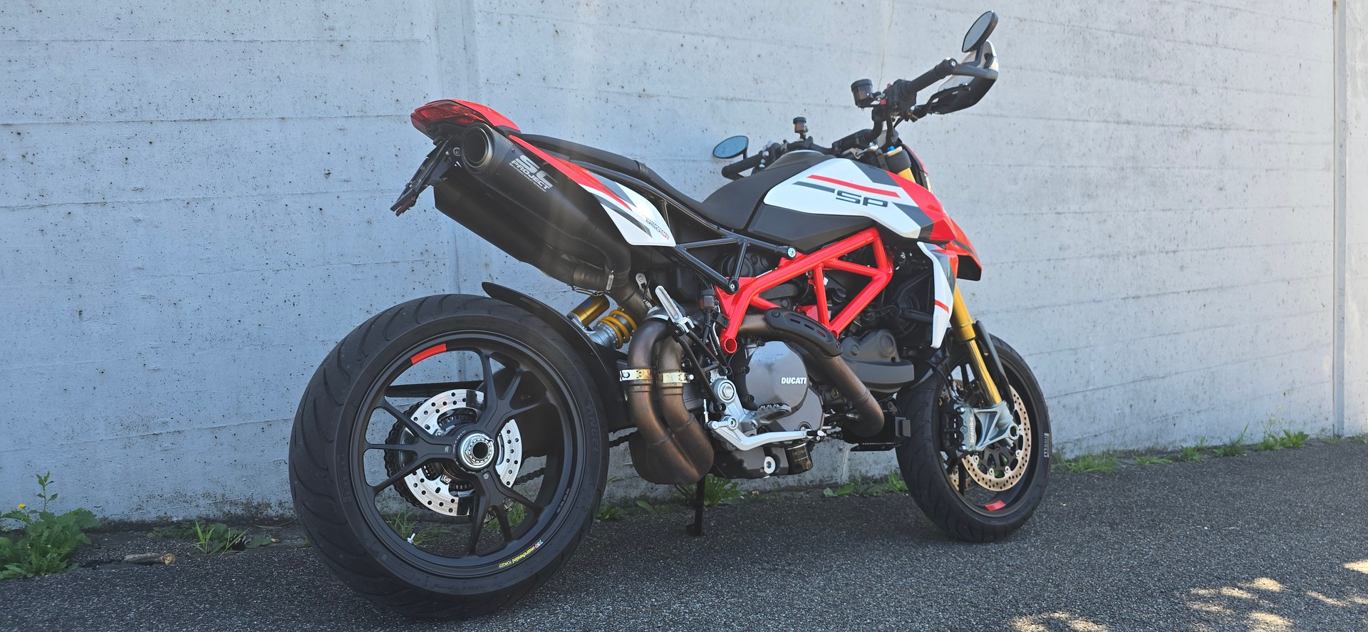 DUCATI Hypermotard 950 SP-showroom-element-1