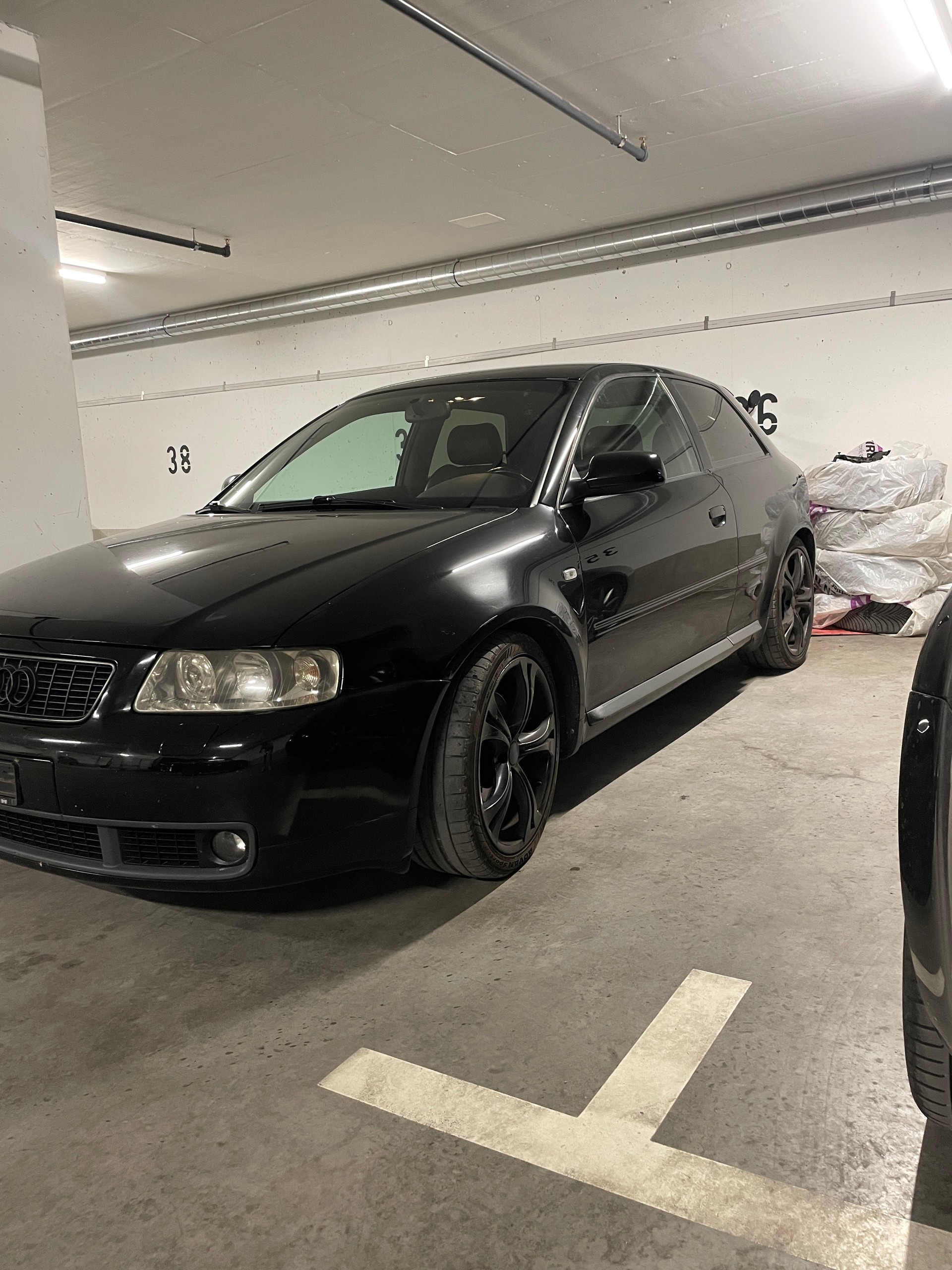AUDI 1.8 20V Turbo 210 quattro-image-1