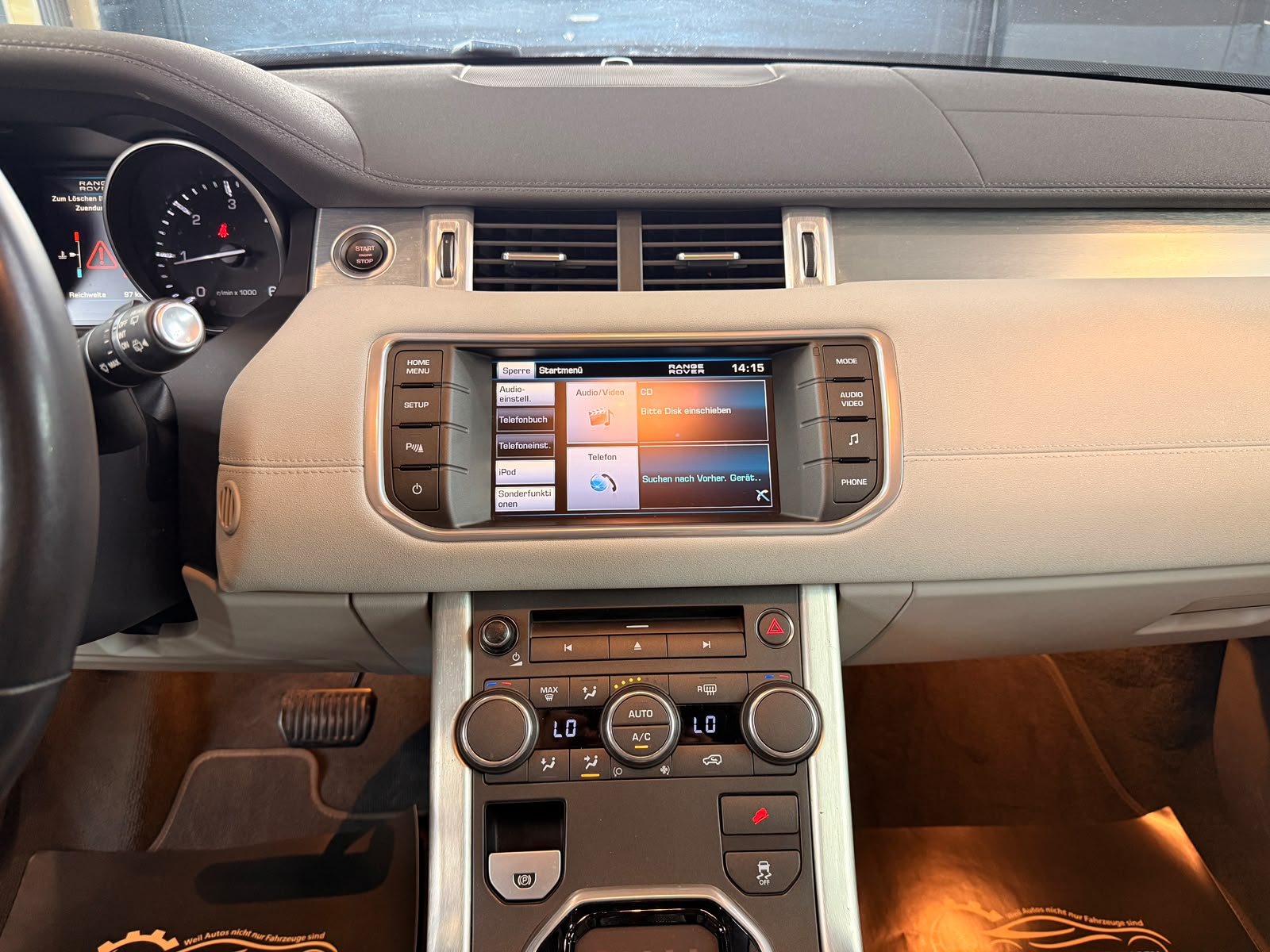LAND ROVER Range Rover Evoque 2.2 TD4 Pure AT6-image-17