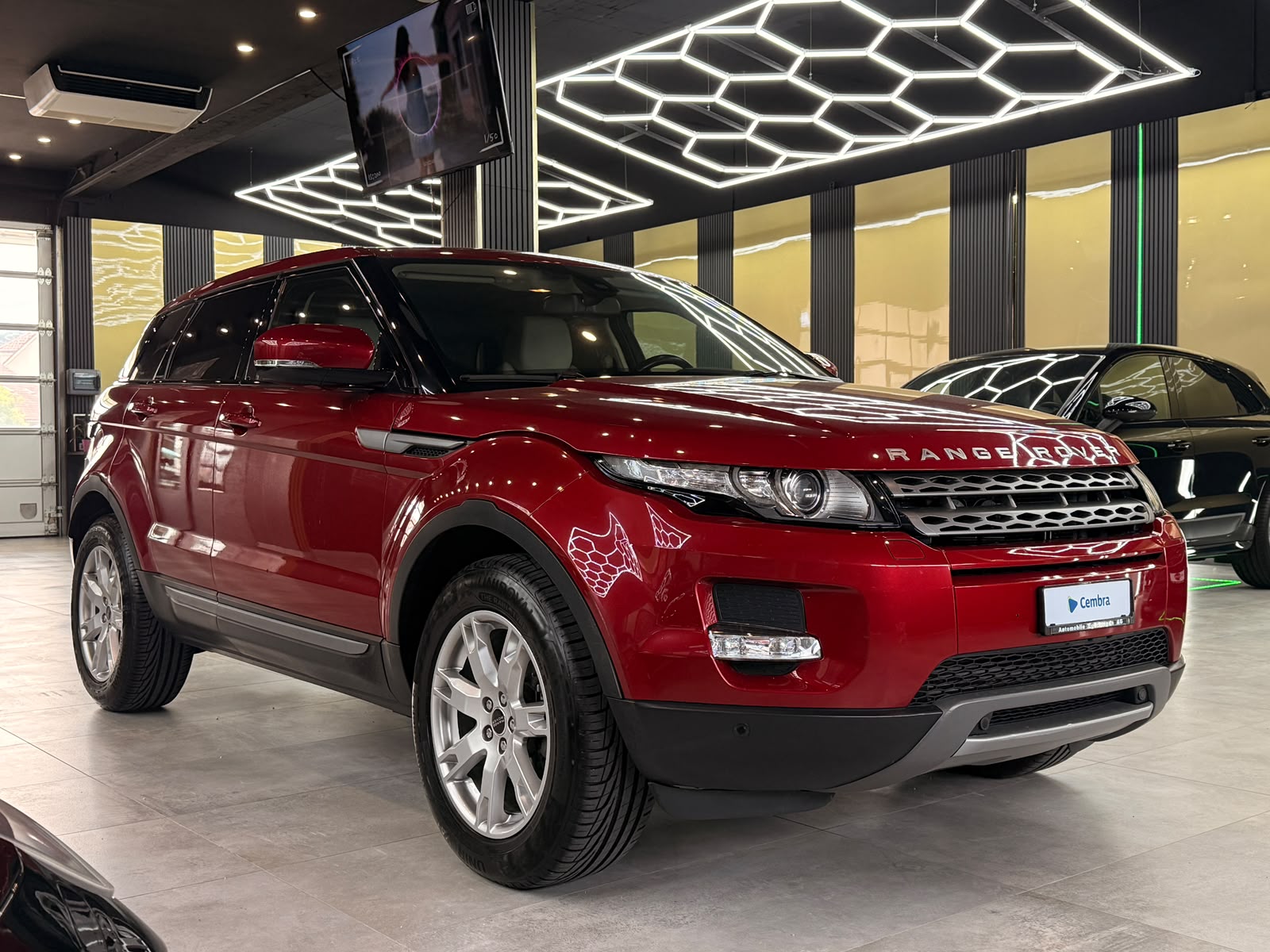 LAND ROVER Range Rover Evoque 2.2 TD4 Pure AT6-image-2