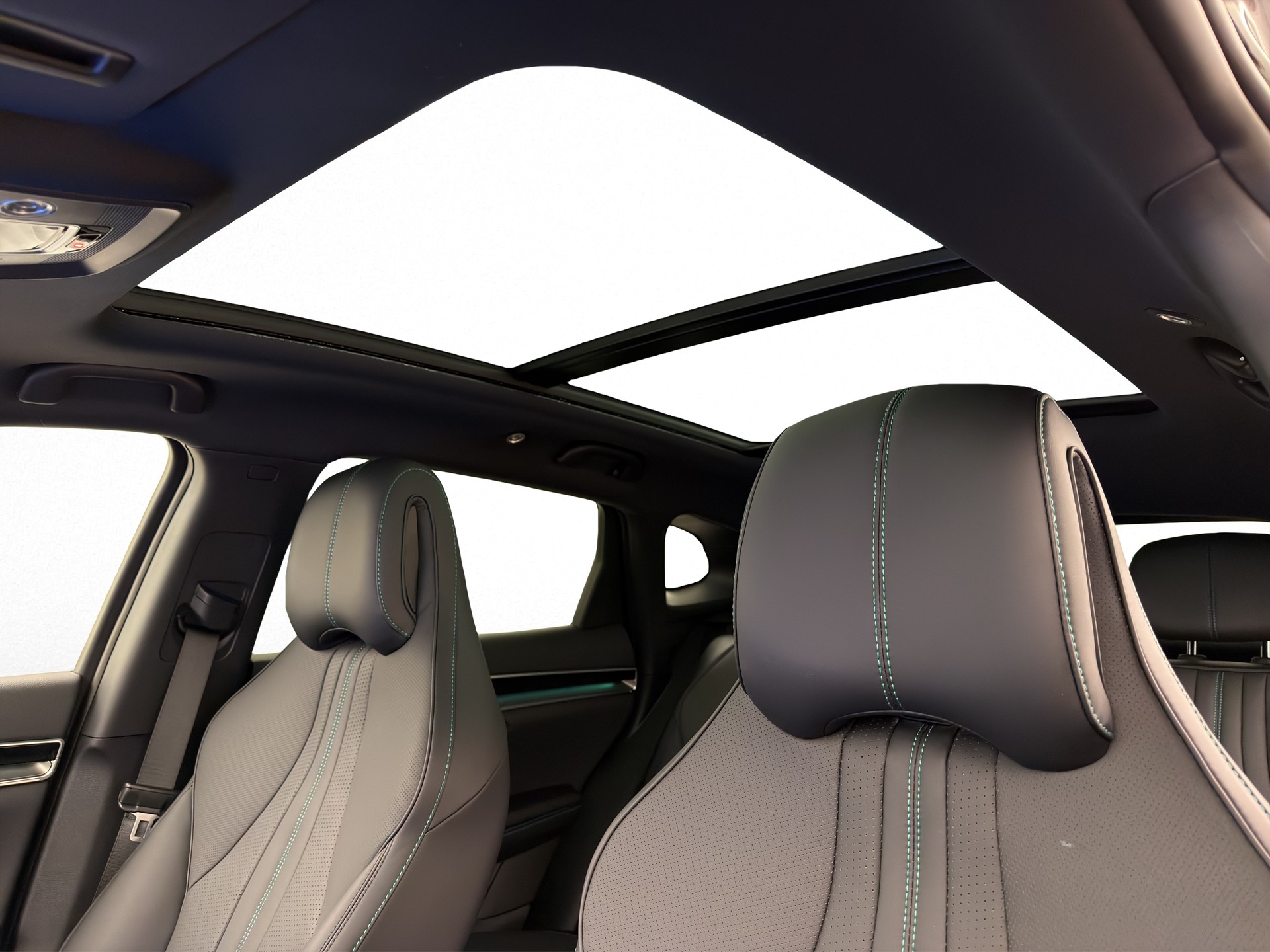 BYD Seal U DM-i Design AWD-image-15