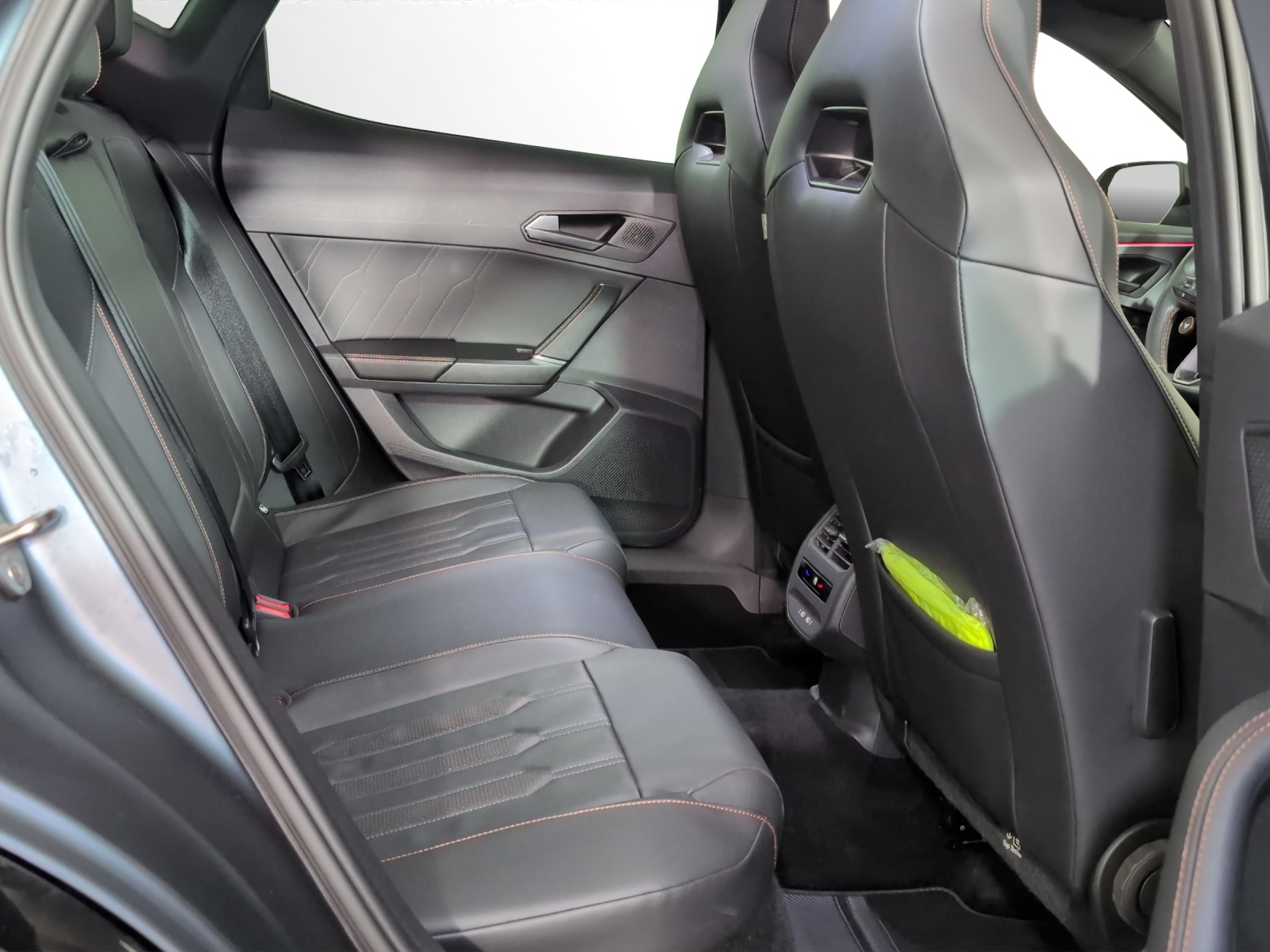 CUPRA Formentor 2.0TSI VZ 4Drive DSG-image-8