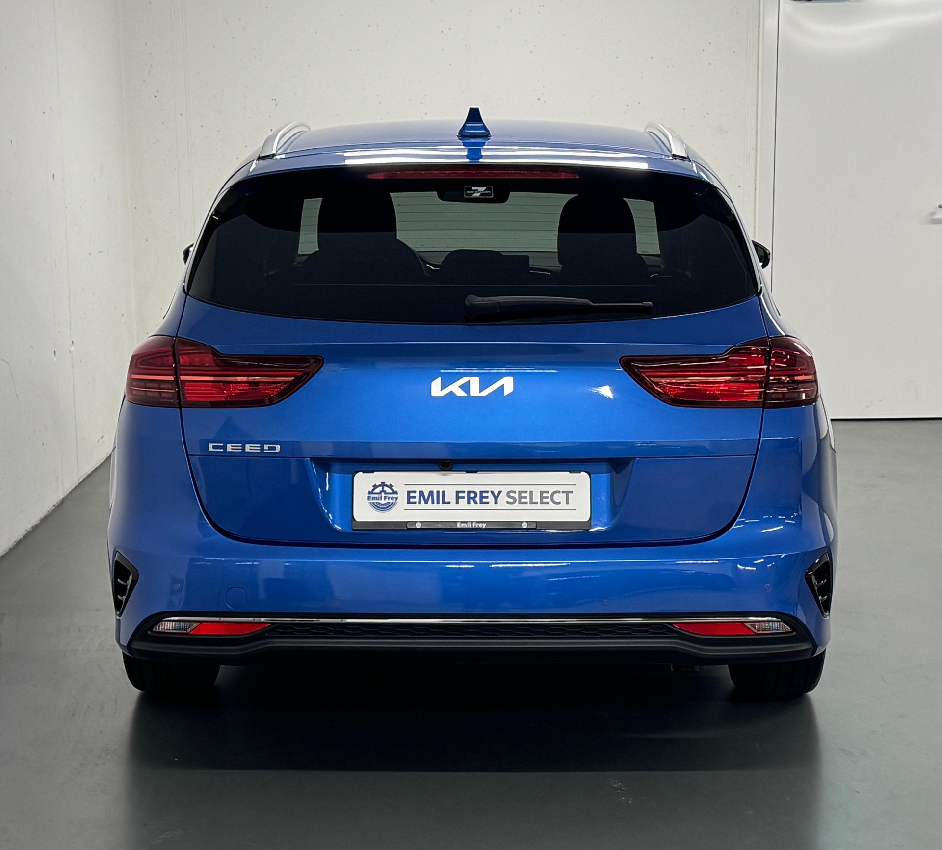 KIA Ceed SW 1.5 T-GDi MHEV Power-image-11