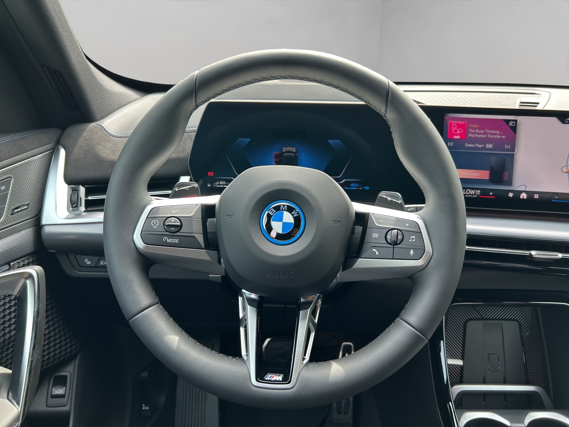 BMW X1 xDrive 30e M Sport-image-11