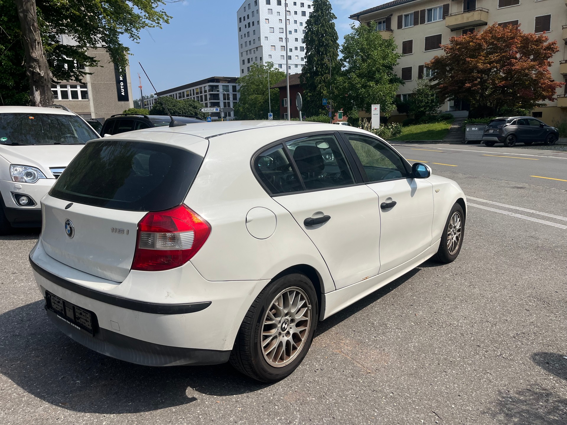 BMW 116i-image-4