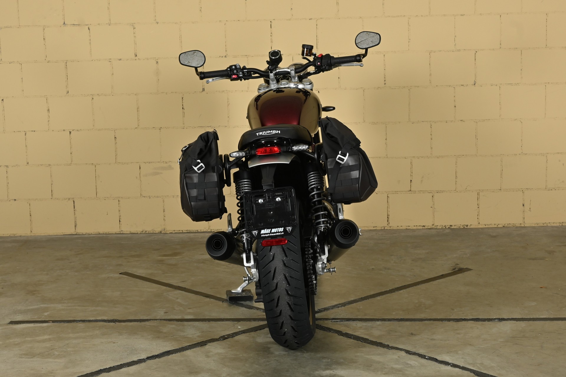 TRIUMPH Speed Twin 1200-image-5