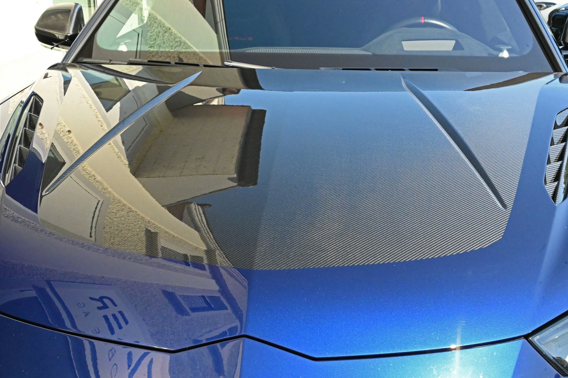 LAMBORGHINI Urus Performante-image-3