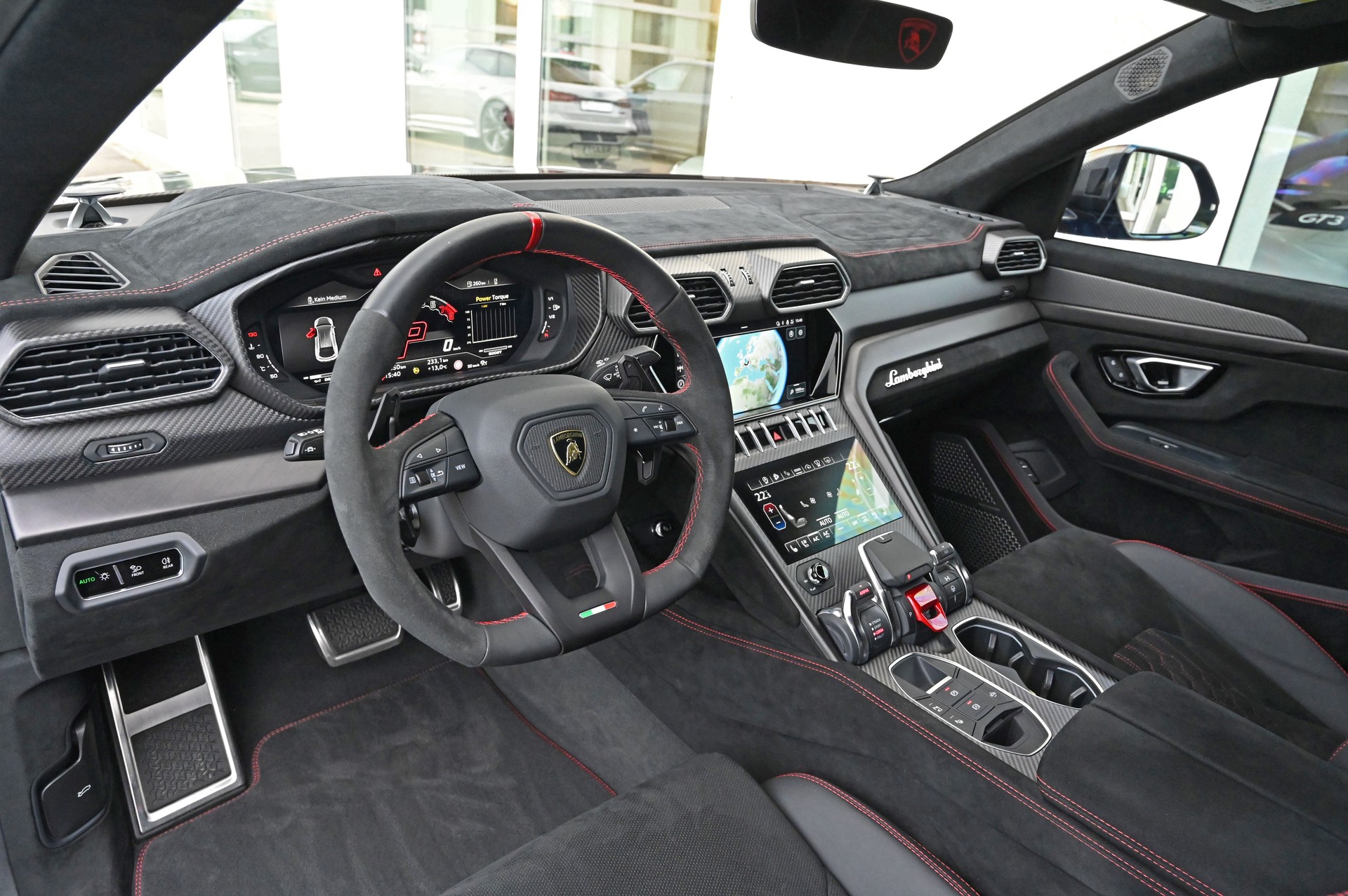 LAMBORGHINI Urus Performante-image-18
