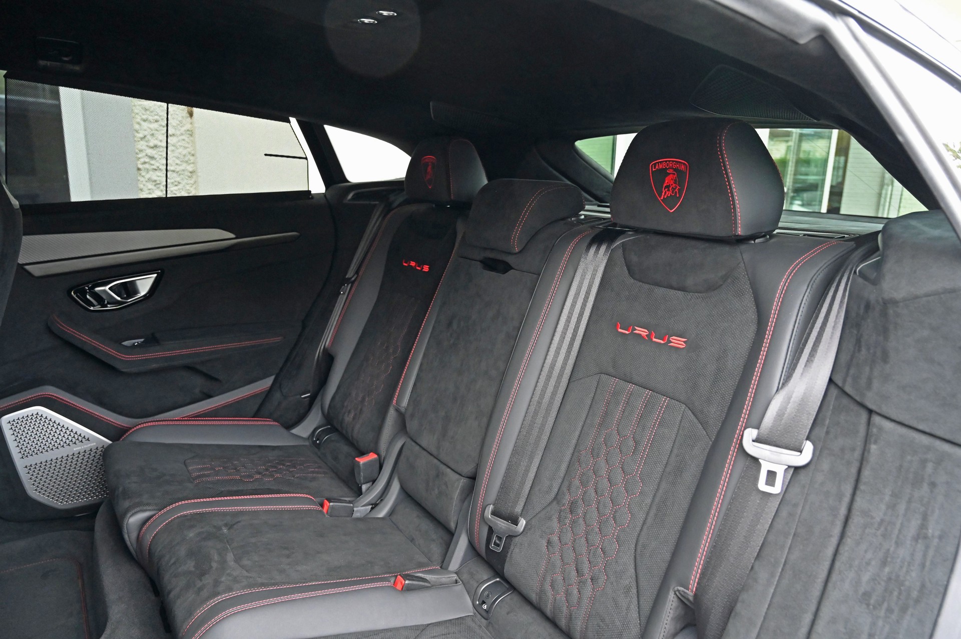 LAMBORGHINI Urus Performante-image-30