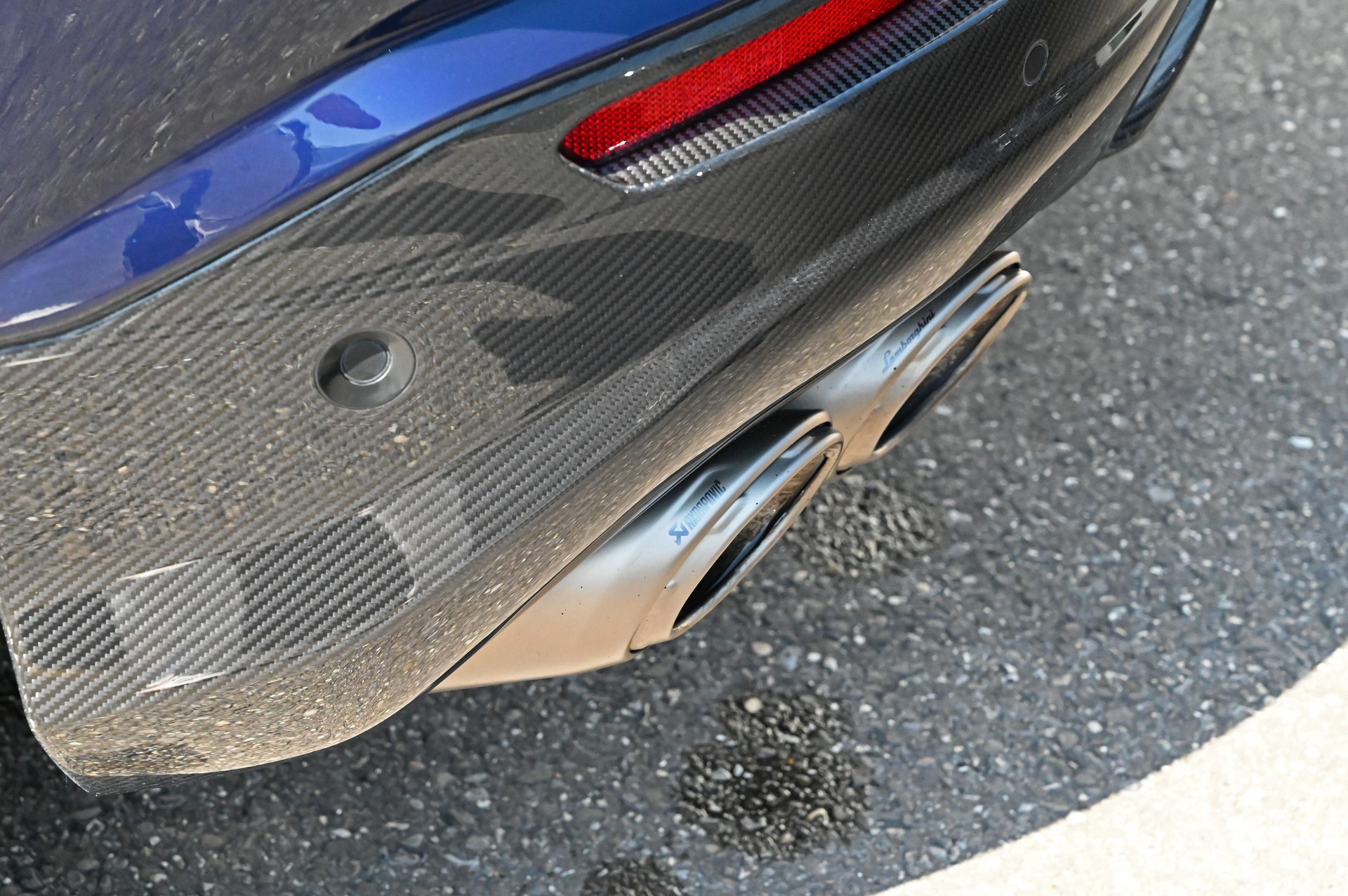 LAMBORGHINI Urus Performante-image-11