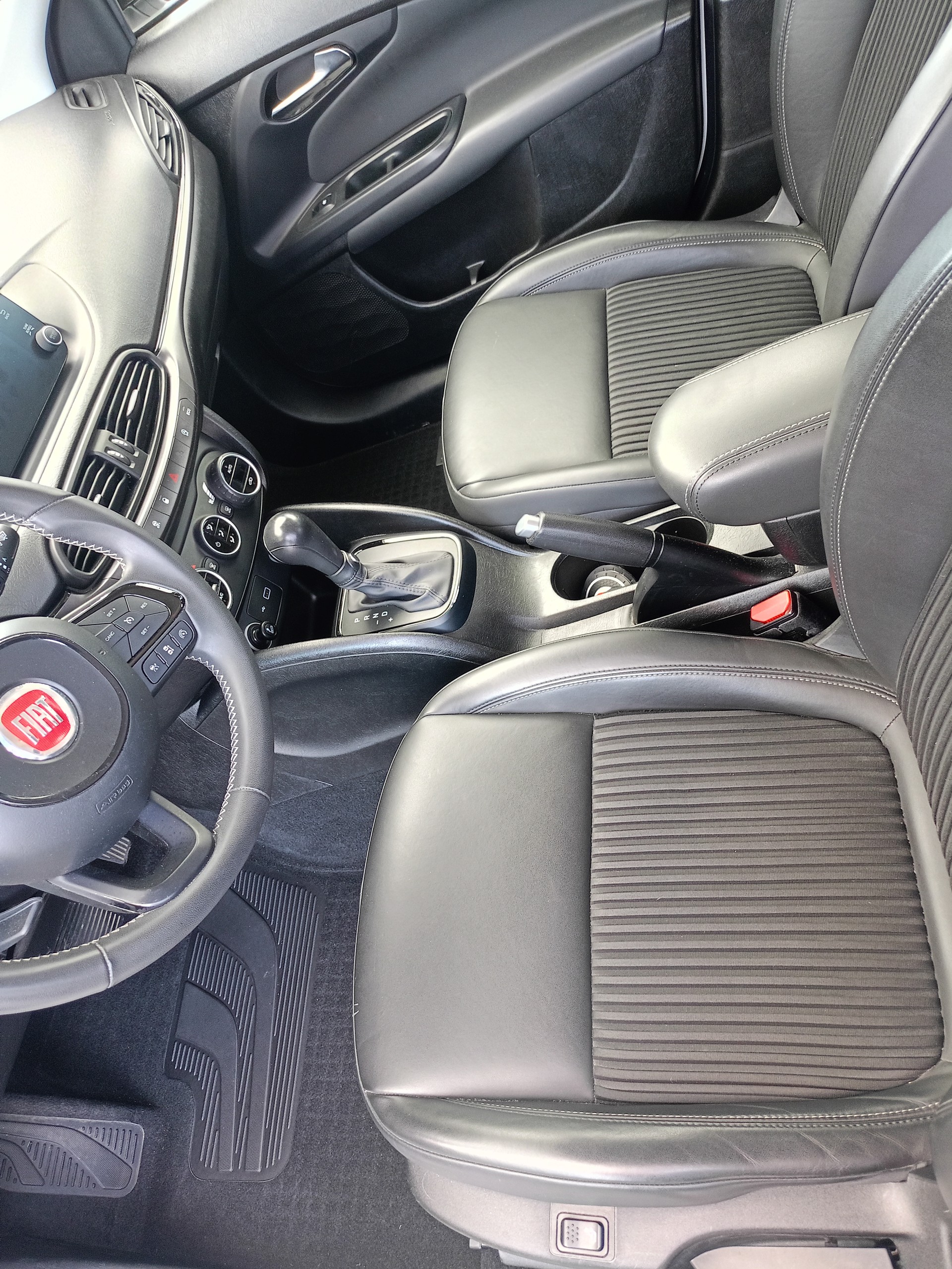 FIAT 1.6 JTD S-Design DCT-image-4