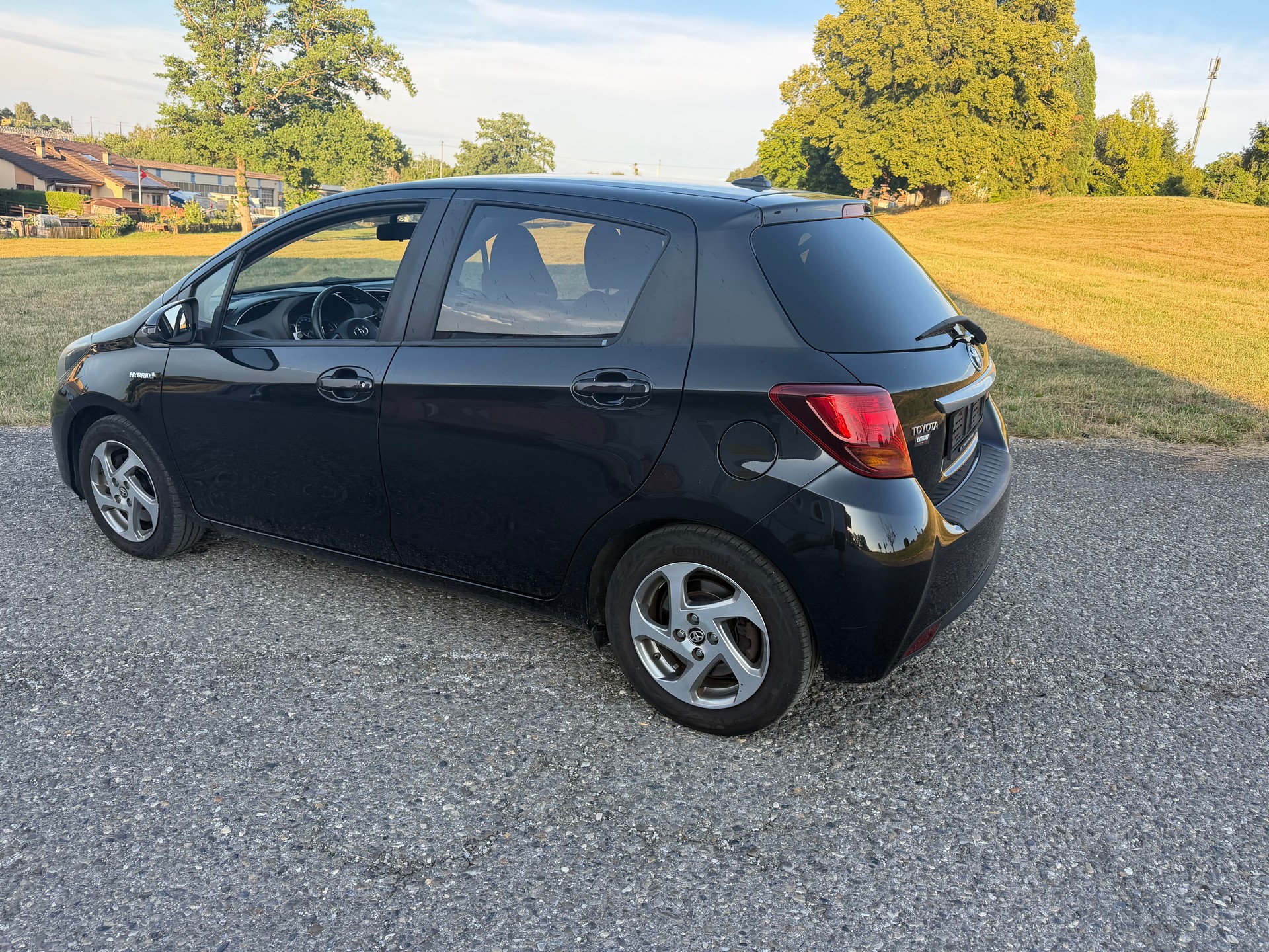 TOYOTA Yaris 1.5 VVT-i Hybrid Luna e-CVT-image-6