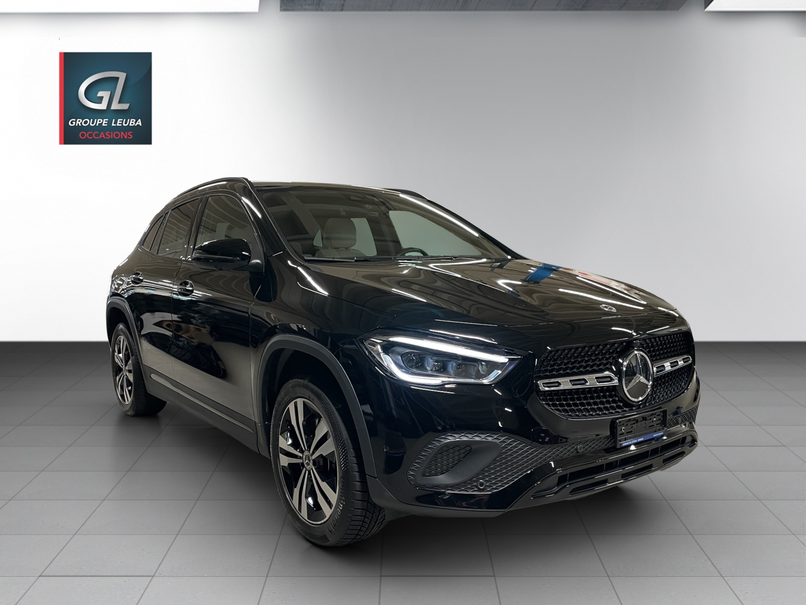 MERCEDES-BENZ GLA 250 Progressive 8G-DCT-image-0