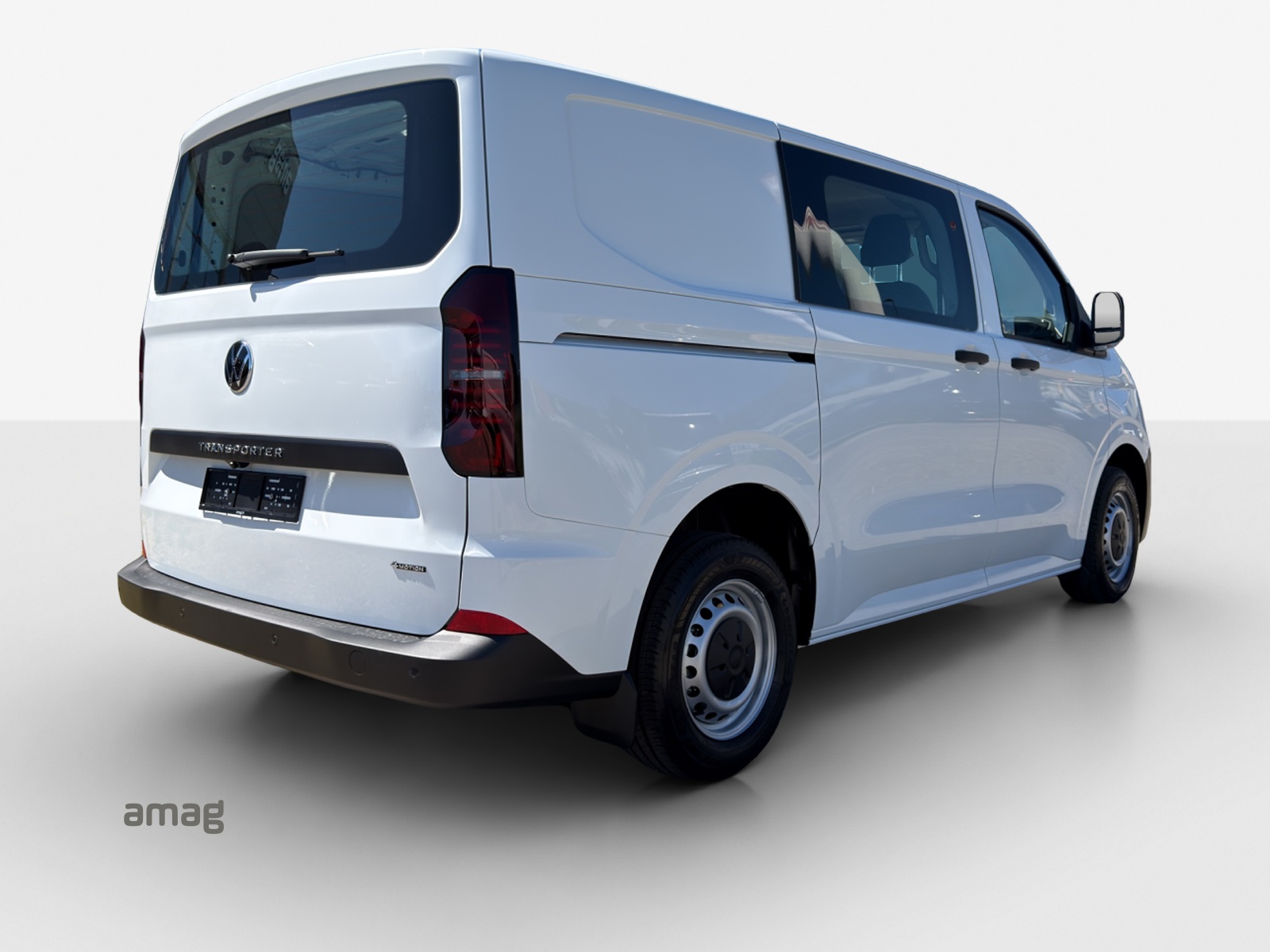 VW Transporter Plus 2.0 TDI 4Motion Automat-image-4