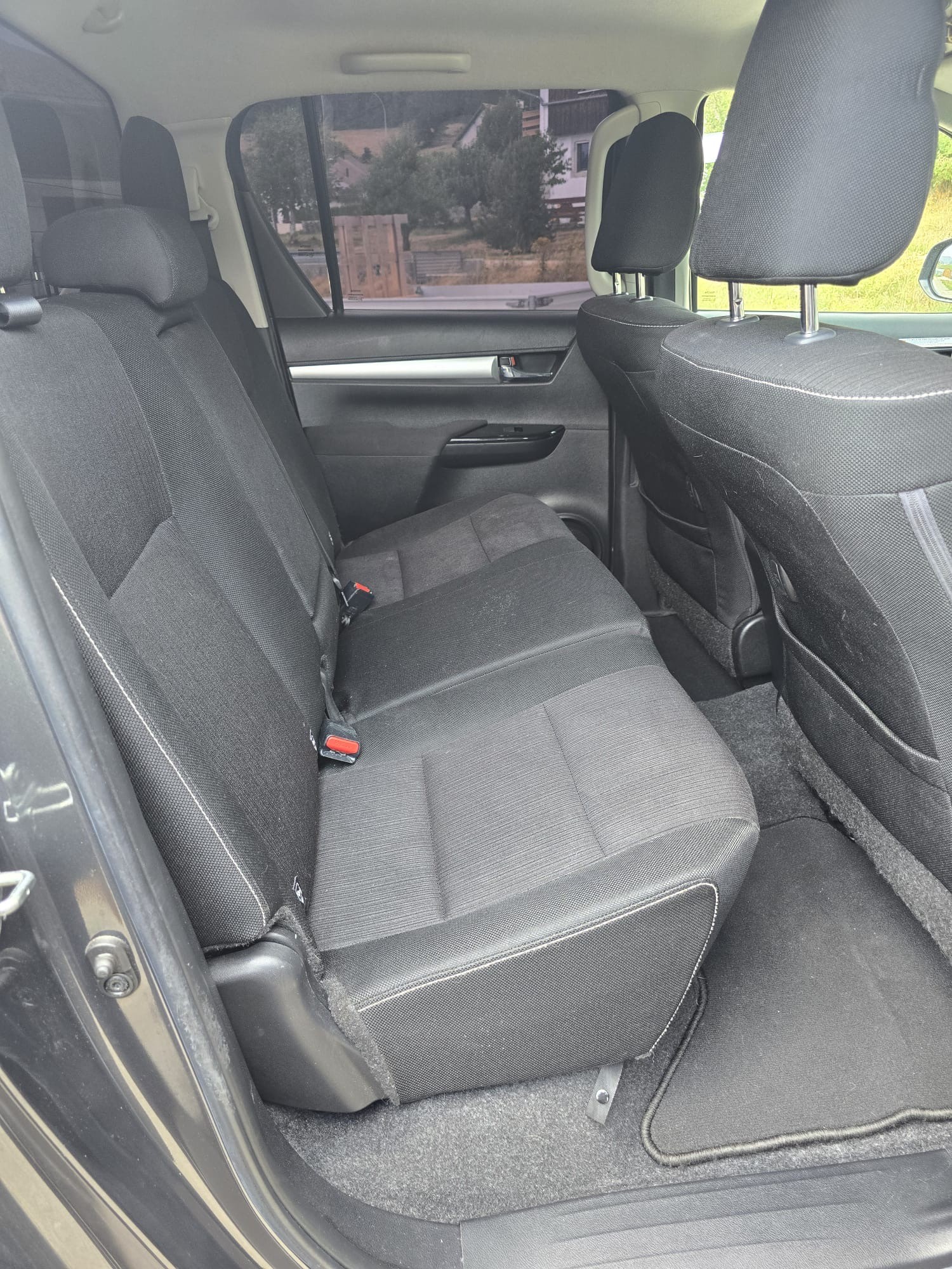 TOYOTA Sol-image-4
