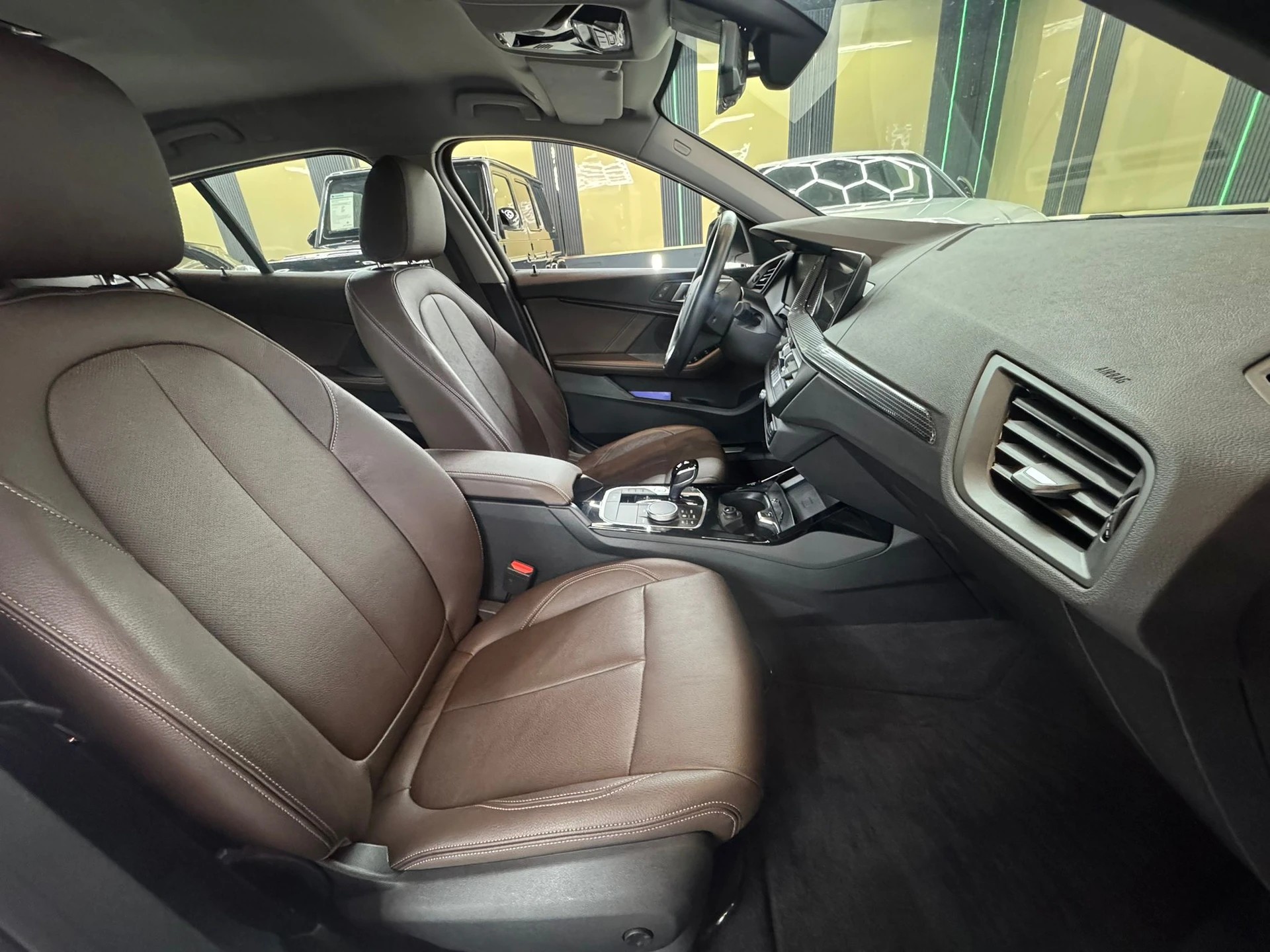 BMW 118d Steptronic-image-10