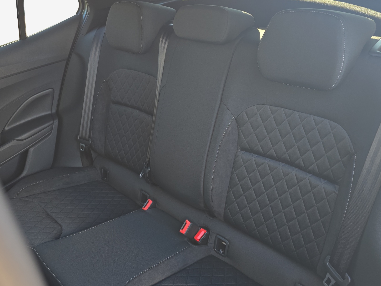 SKODA Fabia 1.5 TSI Dynamic DSG-image-11